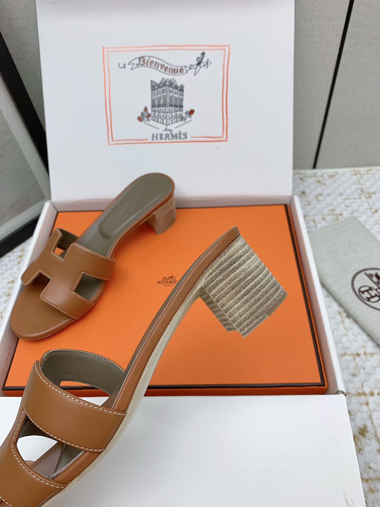 Hermès Oasis Leather Heeled Sandals Iconic 'H' Cutout Design - Caramel 9 i1750229763 1578 2