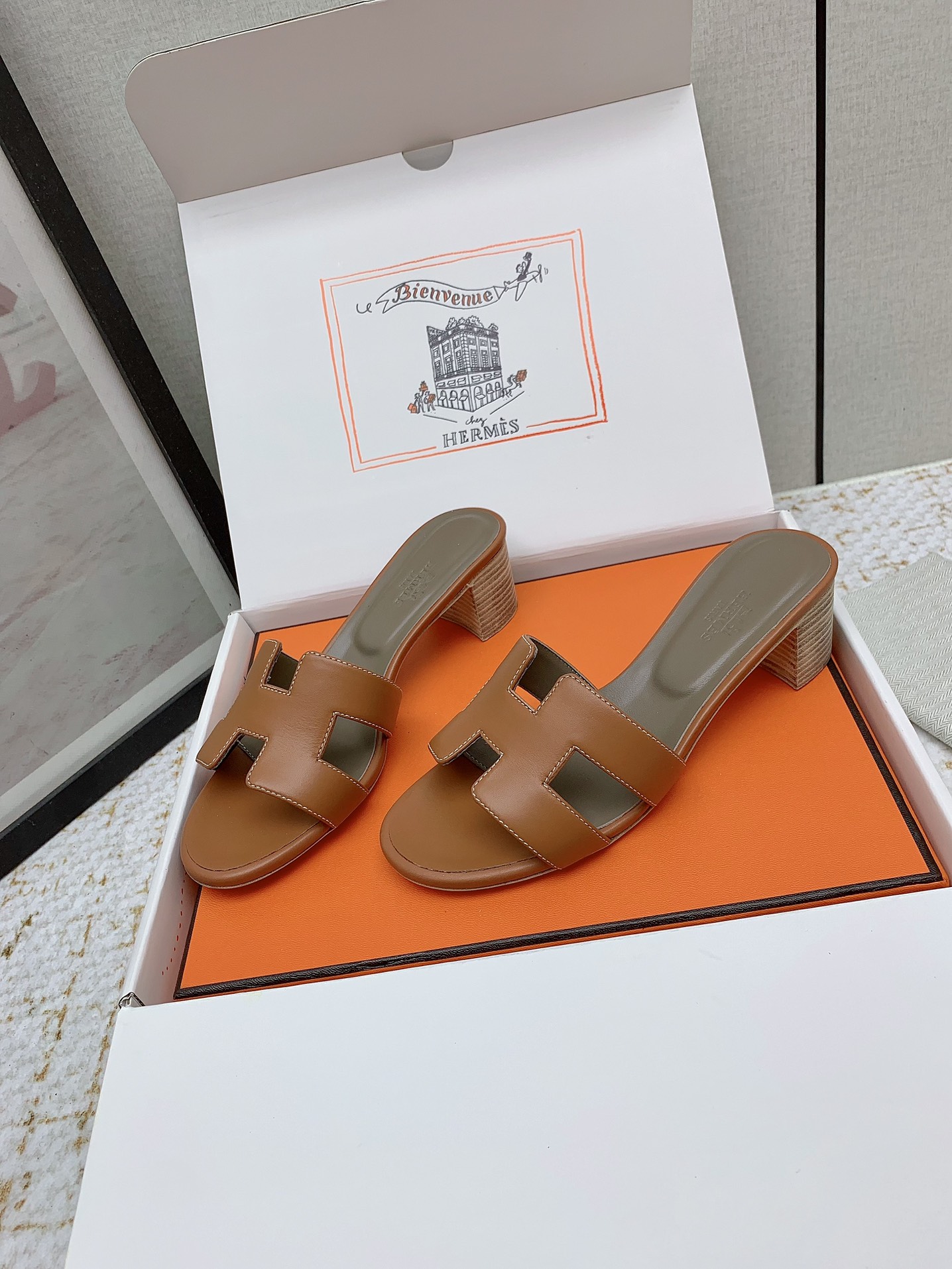 Hermès Oasis Leather Heeled Sandals Iconic 'H' Cutout Design - Caramel 4 i1750229763 5964 6