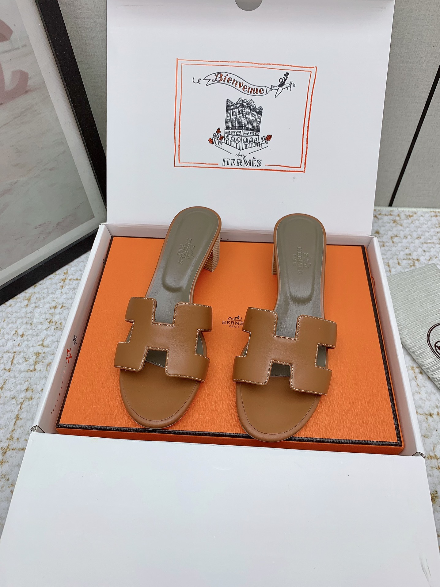 Hermès Oasis Leather Heeled Sandals Iconic 'H' Cutout Design - Caramel 3 i1750229763 7754 4