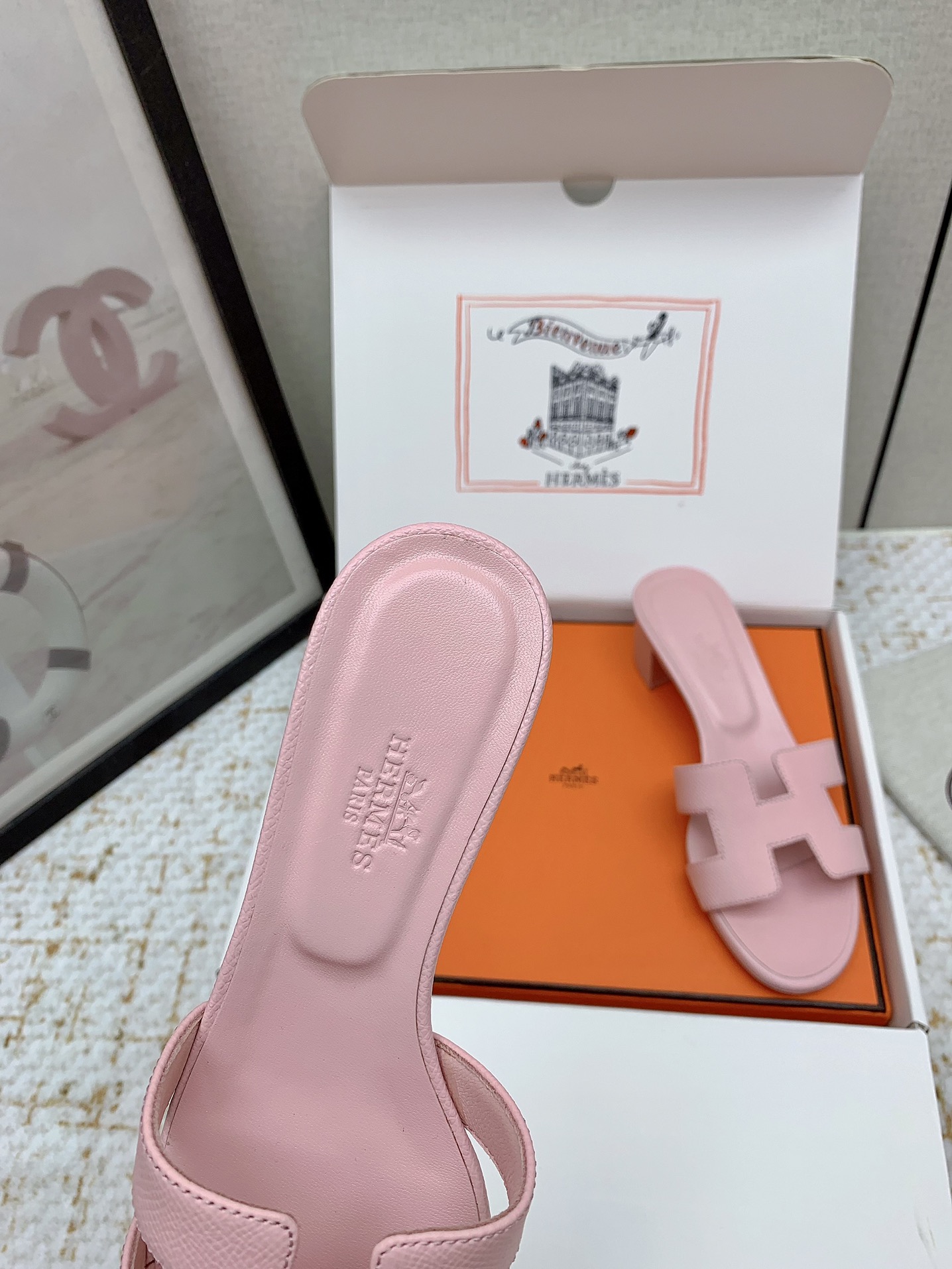 Hermès Oasis Sandal - Iconic Design, Luxurious Leather, Comfortable 5cm Heel 7 i1750229988 8978 8