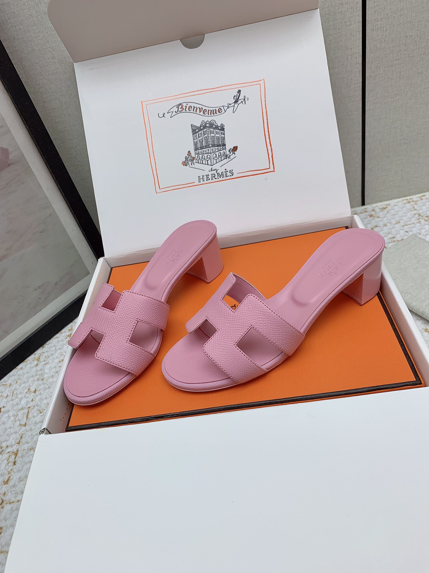 Hermès Oasis Heeled Sandals - Iconic 'H' Design, Premium Leather, Pink 3 i1750230338 3113 6