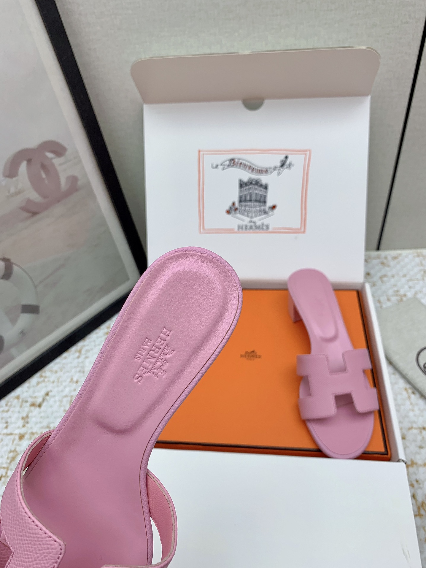 Hermès Oasis Heeled Sandals - Iconic 'H' Design, Premium Leather, Pink 6 i1750230338 335 0