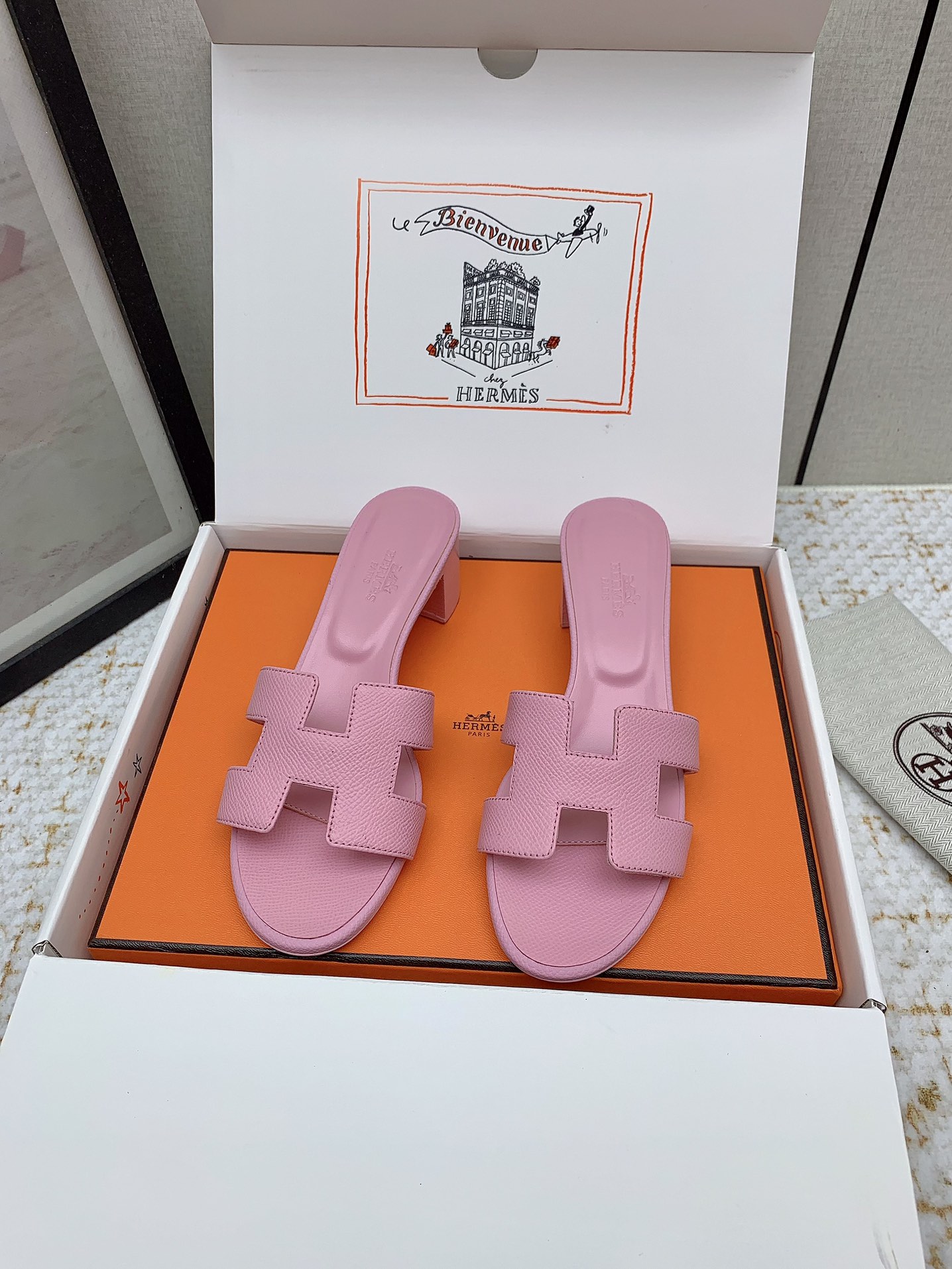 Hermès Oasis Heeled Sandals - Iconic 'H' Design, Premium Leather, Pink 2 i1750230338 6603 7