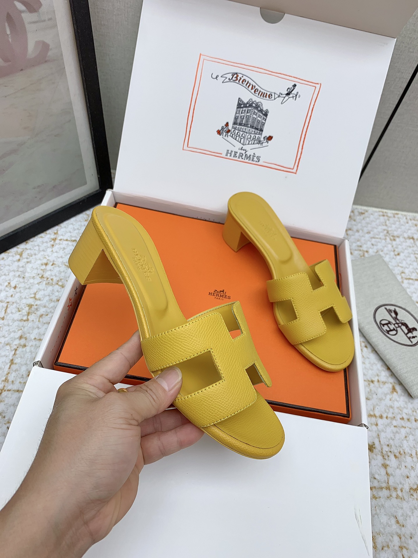 Hermes Oasis H-Logo Leather Heeled Sandals Slides - Iconic Style & Comfort 5 i1750230924 4117 7