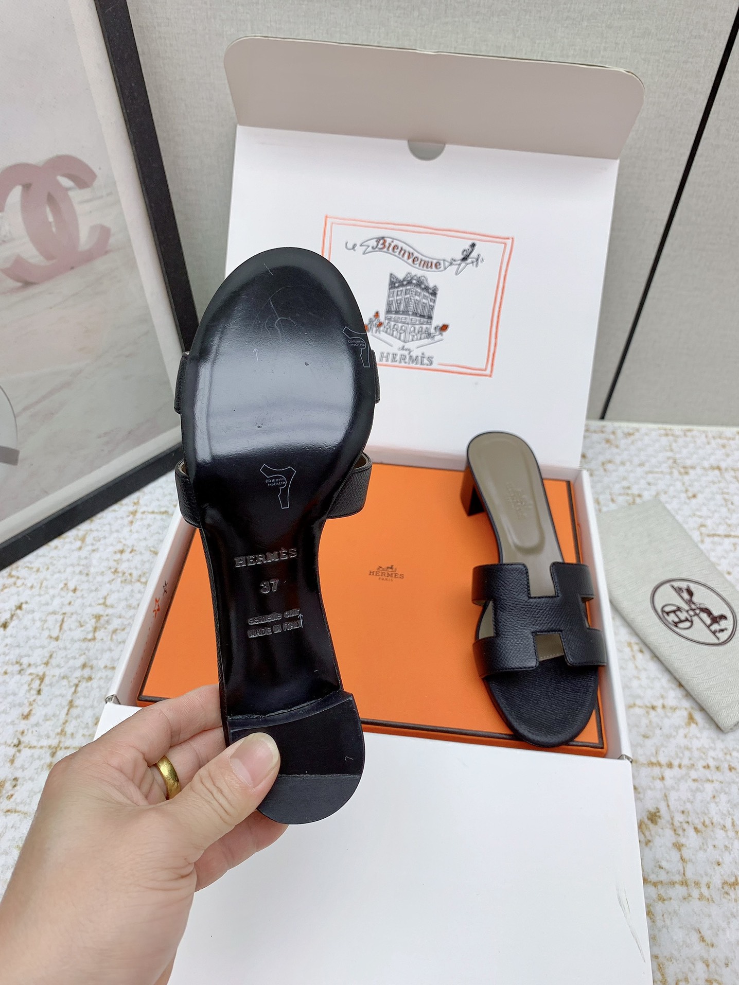 Hermes Oasis H-Cut Leather Heeled Sandals - Chic & Comfortable Slides 8 i1750231071 7835 8