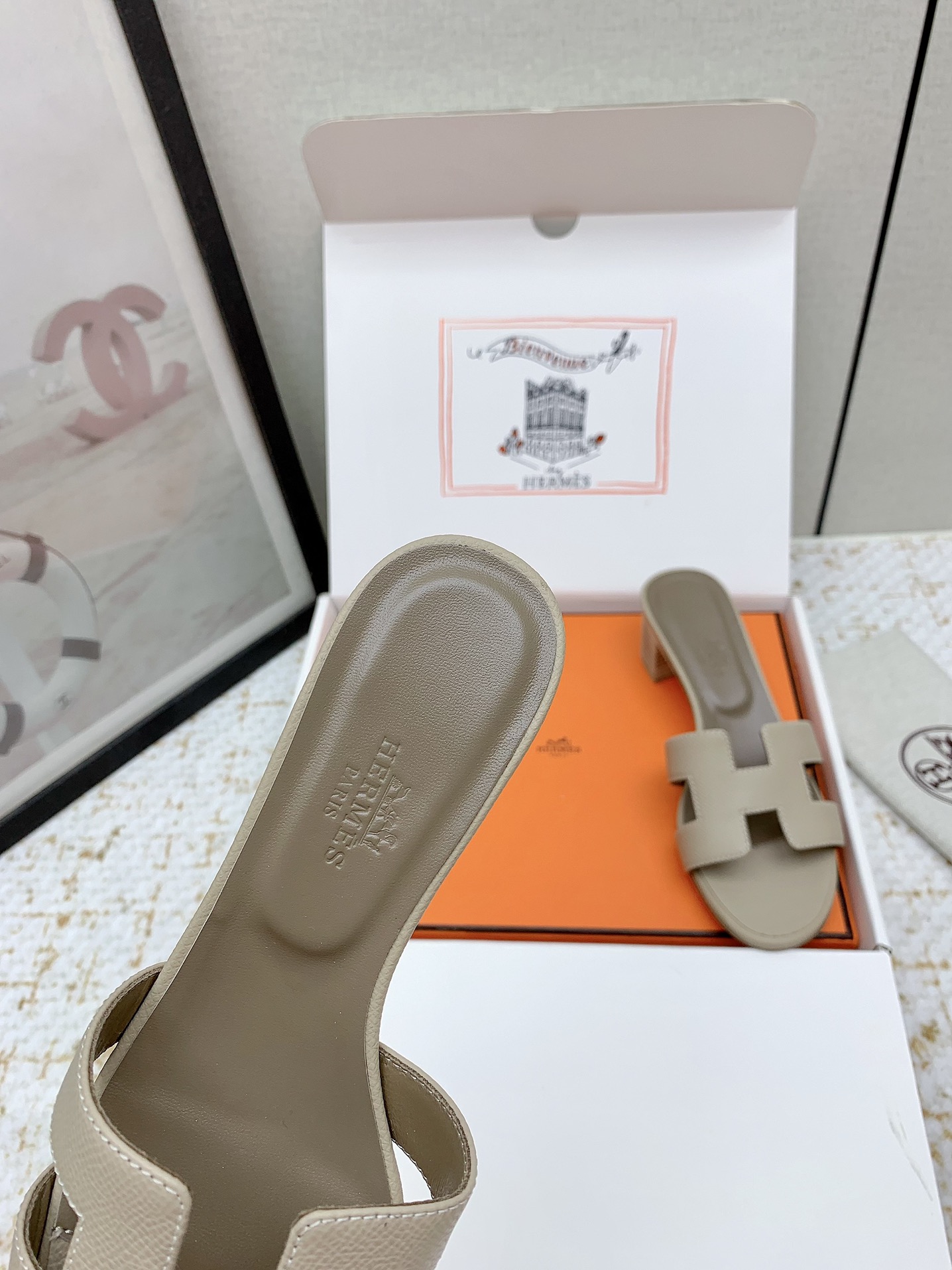 Hermes Oasis Sandal: Heeled Leather Slides with Signature 'H' Cutout 6 i1750231140 9291 7