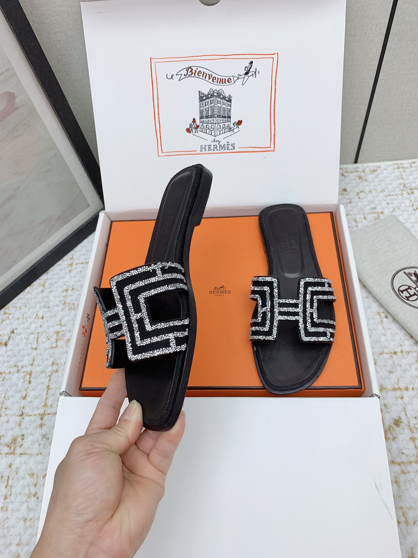 Elegant Hermès Oran Sandals - Classic Slides with Rhinestone Details 5 i1750231594 1481 0
