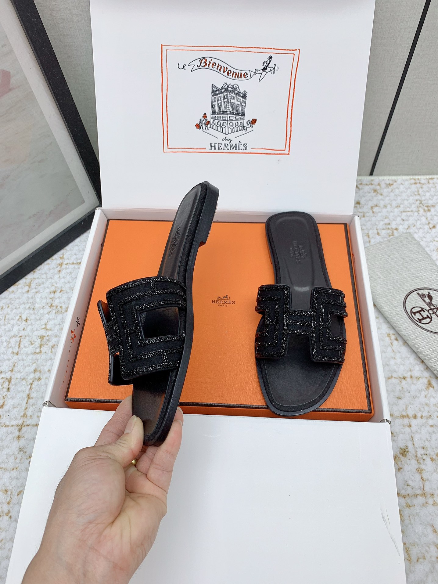 Elegant Oran Sandals - Designer Inspired Slides - Comfortable and Chic, Size 35-42 5 i1750231618 3281 5