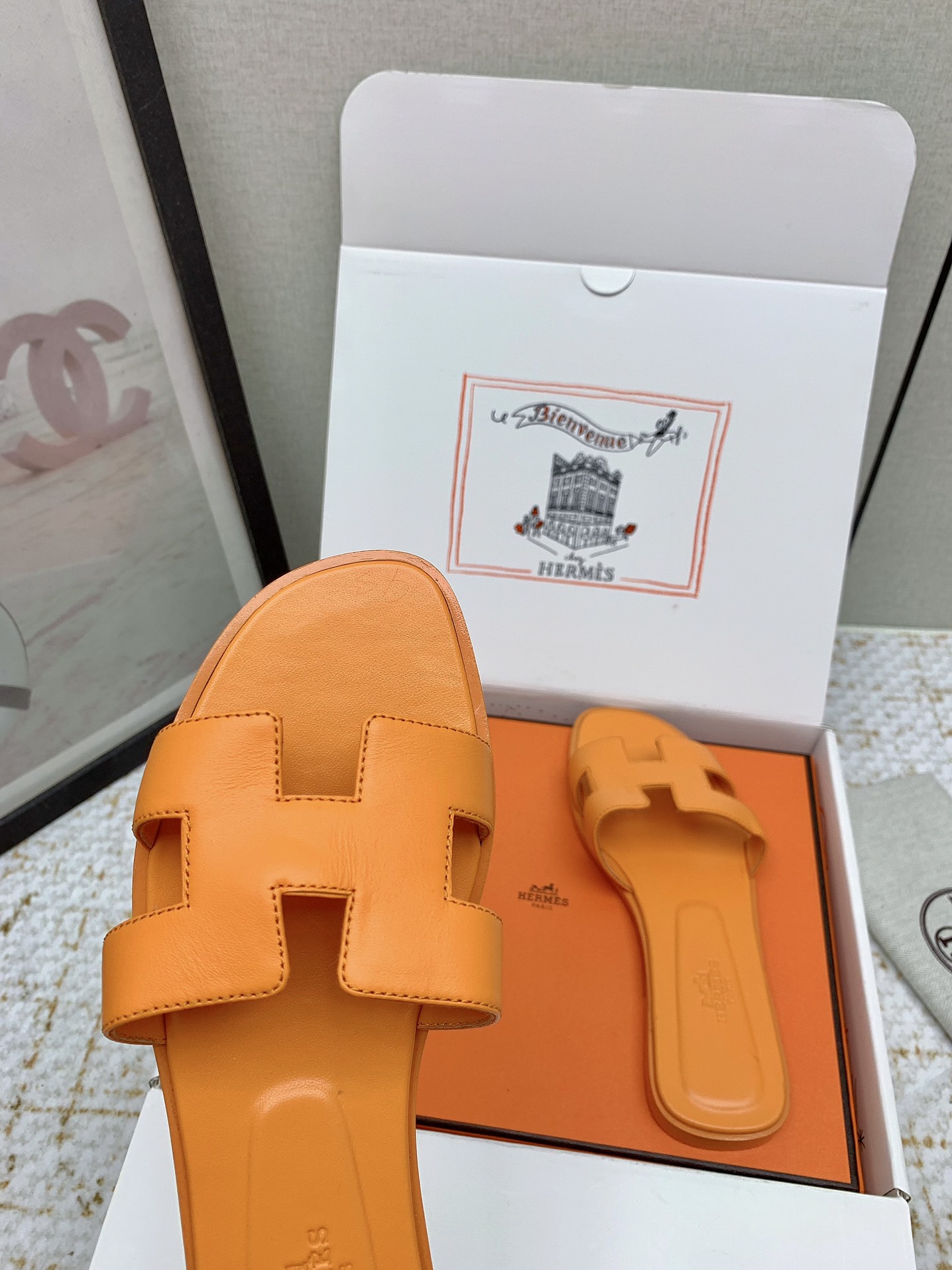 Hermès Oran Sandal: Iconic Leather Slides for Women, Sizes 35-42 Available 10 i1750232463 8404 8