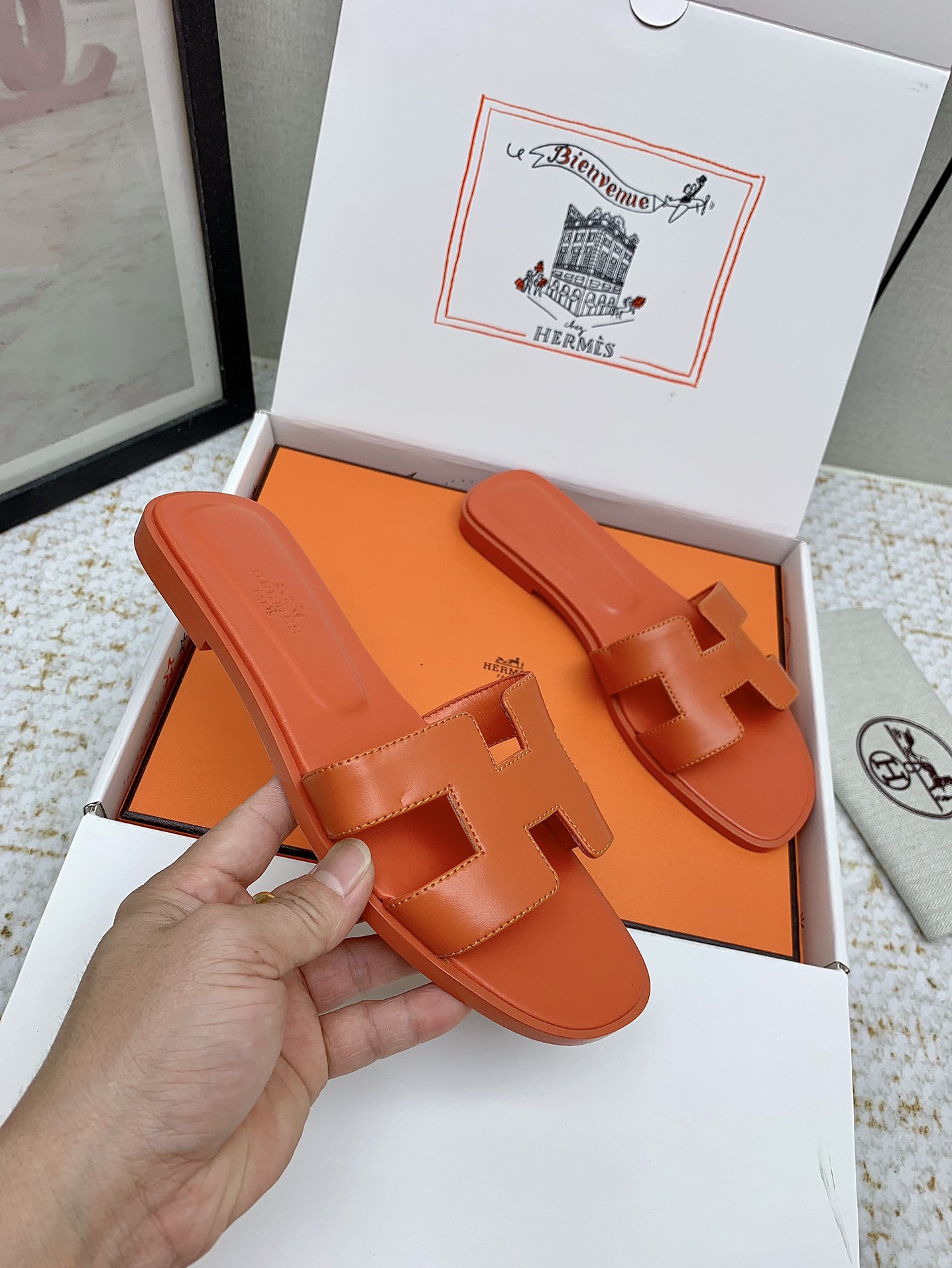 Hermès Oran Leather Sandals - Iconic Style, Comfortable Fit, Sizes 35-42 5 i1750232542 6464 5
