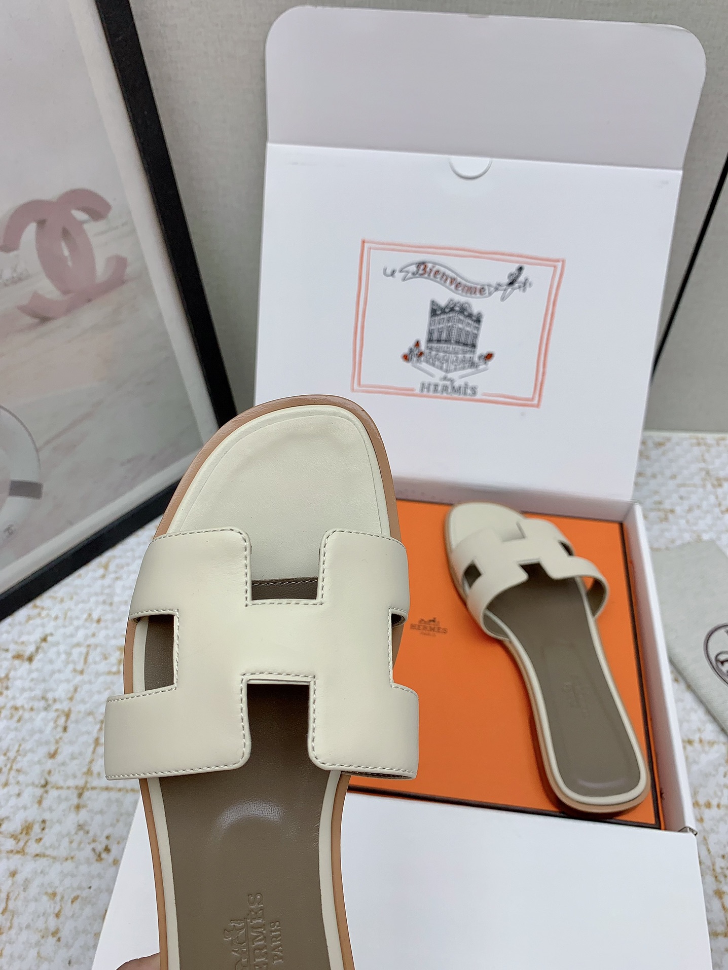 Hermès Oran Sandal - Iconic Style, Comfortable Leather Slide 10 i1750232652 4323 4