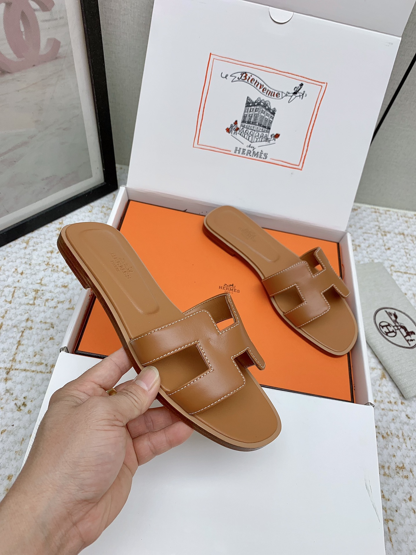 Hermès Oran Sandal: Iconic Leather Slides in Tan, Sizes 35-42 Available 6 i1750232774 6919 4