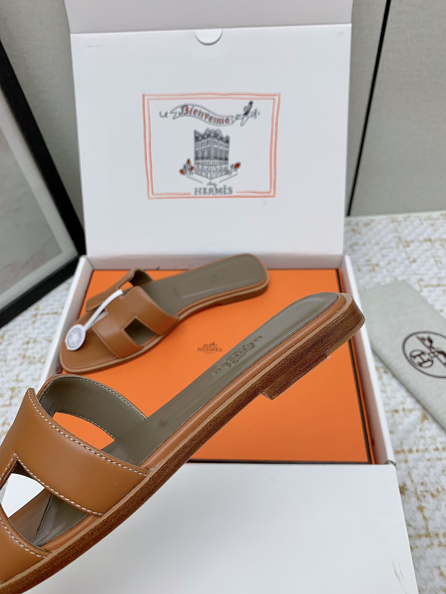 Hermès Oran Sandal: Iconic Style, Unparalleled Comfort in Brown Leather 8 i1750232797 1686 5