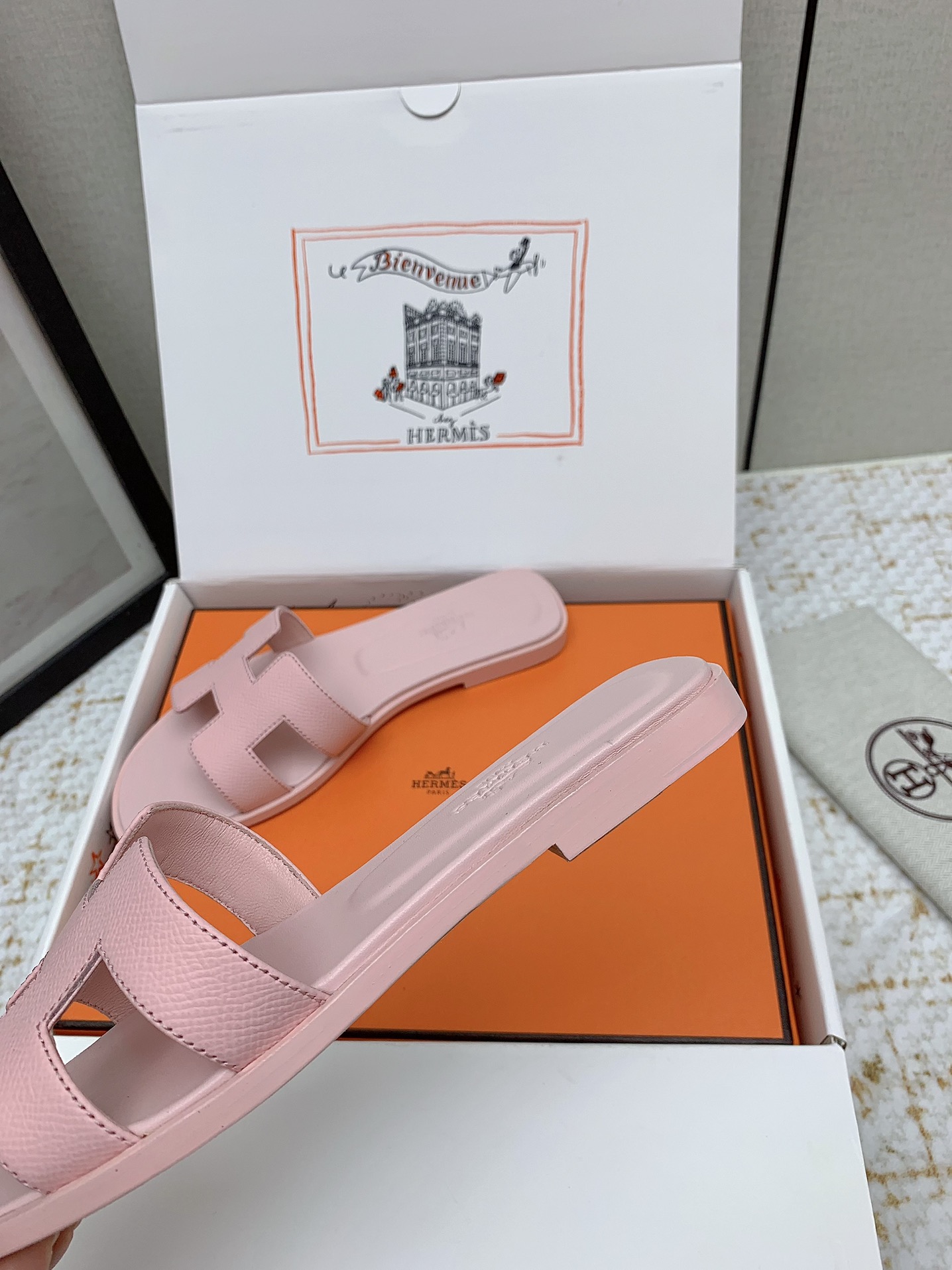 Hermès Oran Pink Leather Flat Sandals Slides, Comfortable & Stylish 9 i1750233196 2003 0