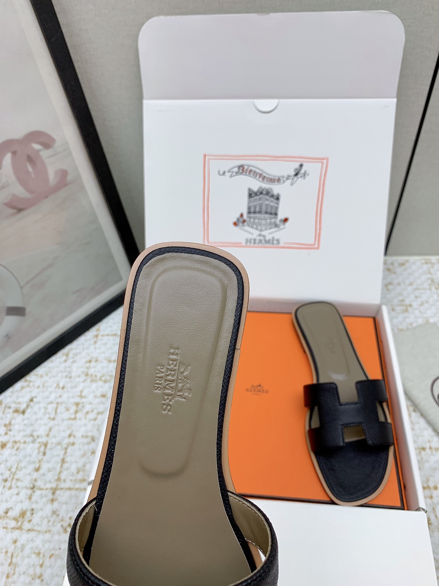 Elegant H-Cut Leather Slide Sandals - Stylish Summer Beach Slip-Ons 6 i1750233312 5539 1