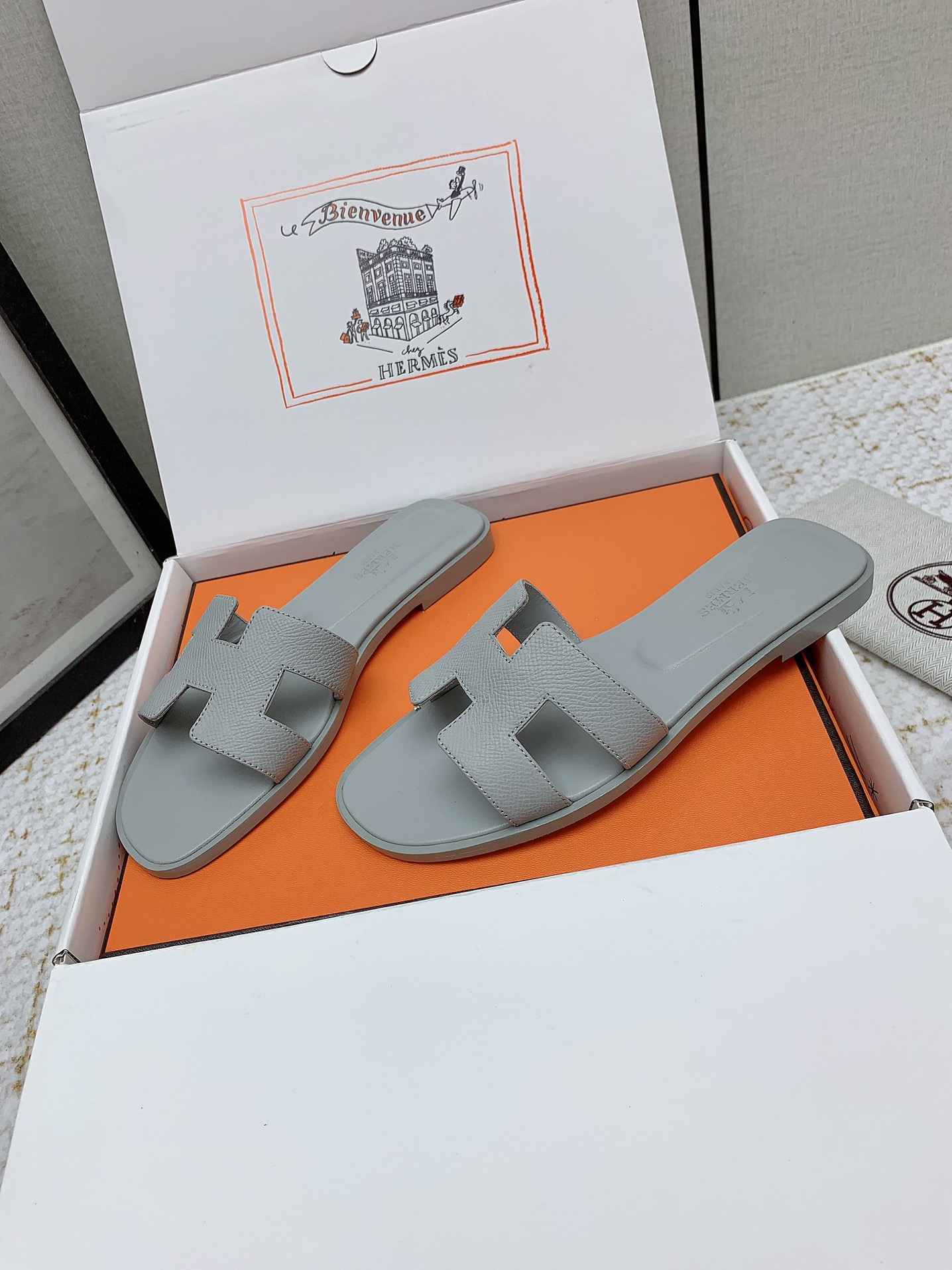 Hermès Oran Sandal, Gray Leather Slides for Women, Sizes 35-42 Available 3 i1750233341 6868 1