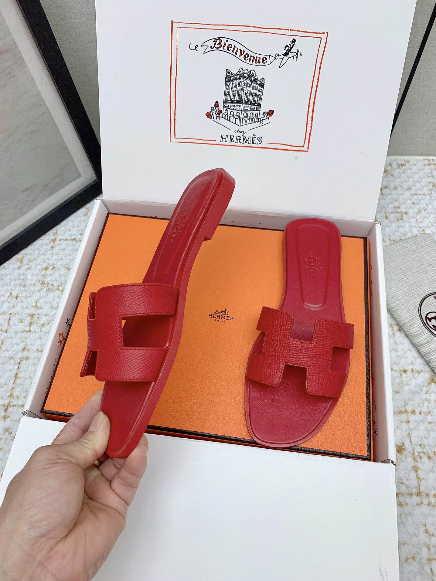 Hermes Oran Red Leather Women's Sandals Slides Designer Summer Shoes 5 i1750233398 9663 0