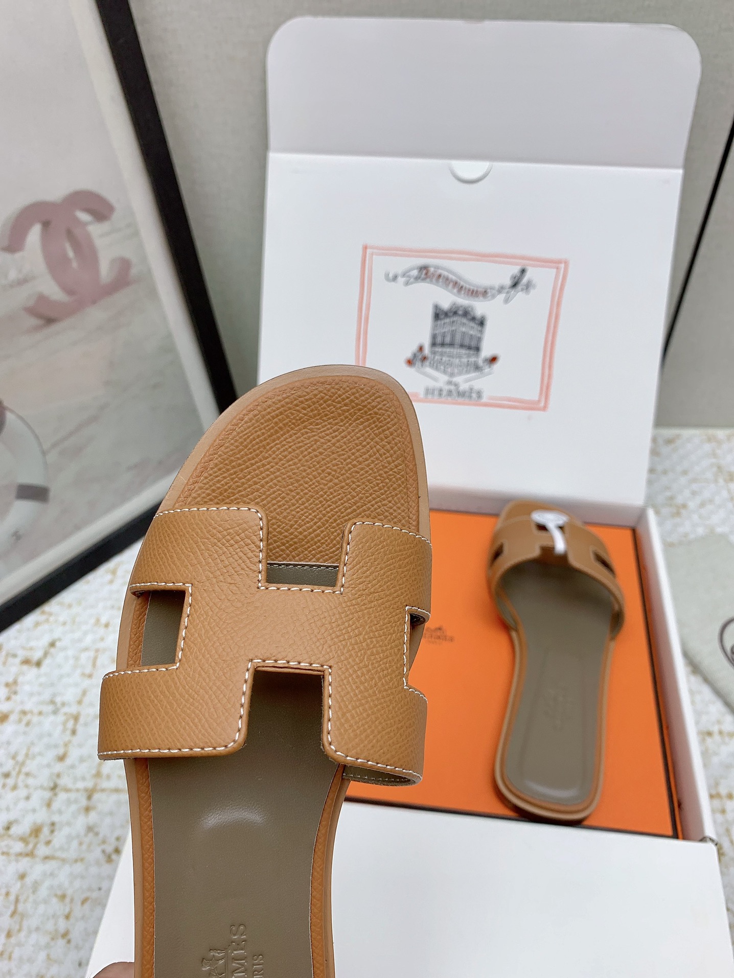 Hermès Oran Leather Sandals Slides - Iconic Style & Comfort, Sizes 35-42 8 i1750233561 1477 4