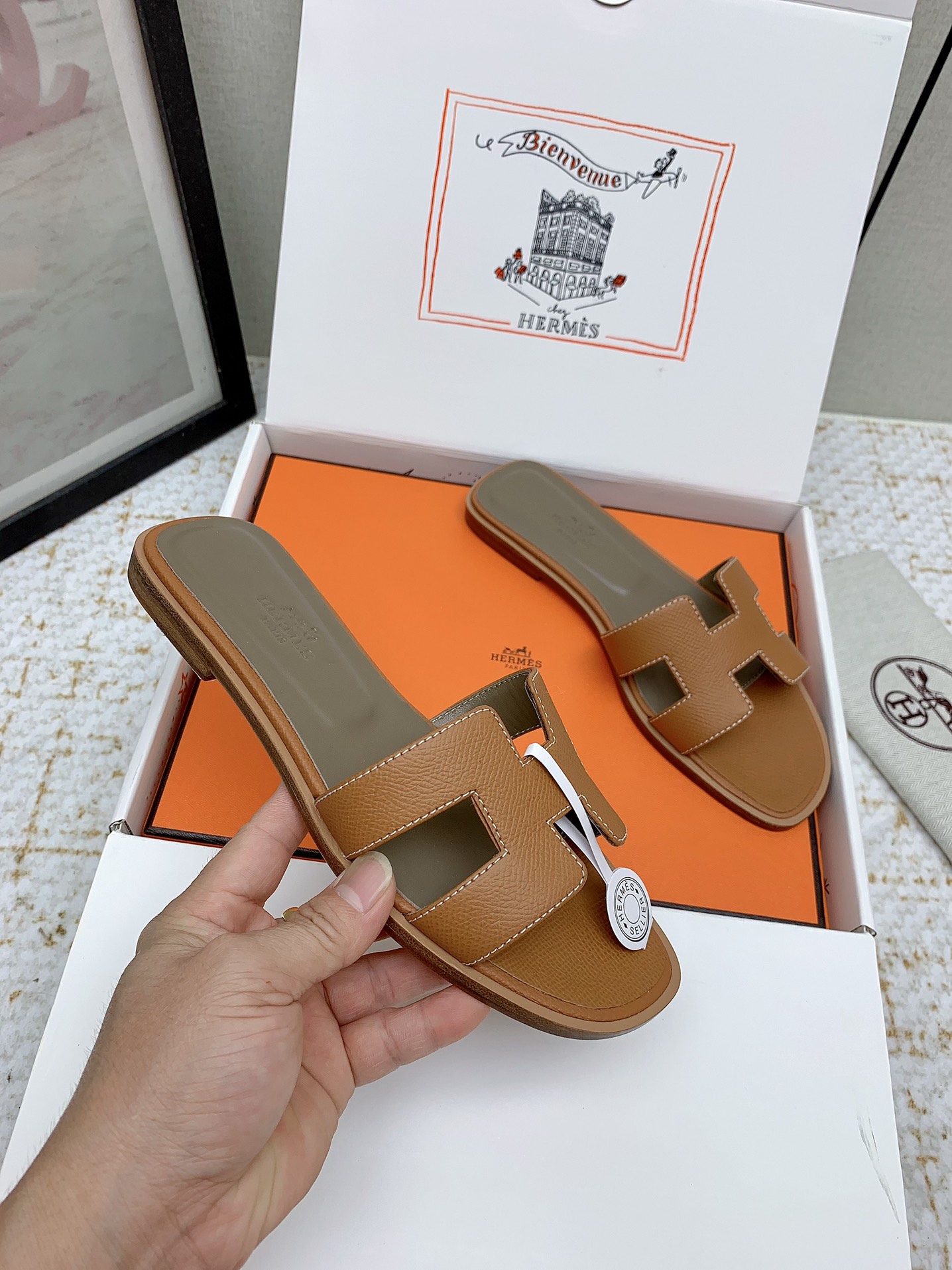Hermès Oran Leather Sandals Slides - Iconic Style & Comfort, Sizes 35-42 5 i1750233562 9732 5