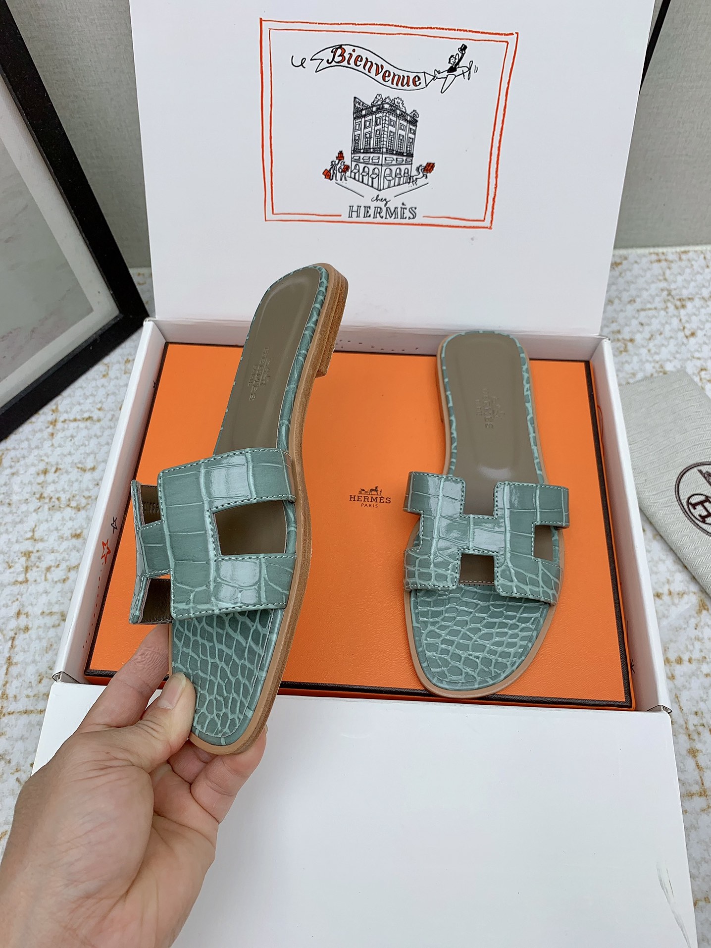 Hermes Oran Sandal: Luxurious Leather Slides for Women, Various Sizes 5 i1750234212 1522 6
