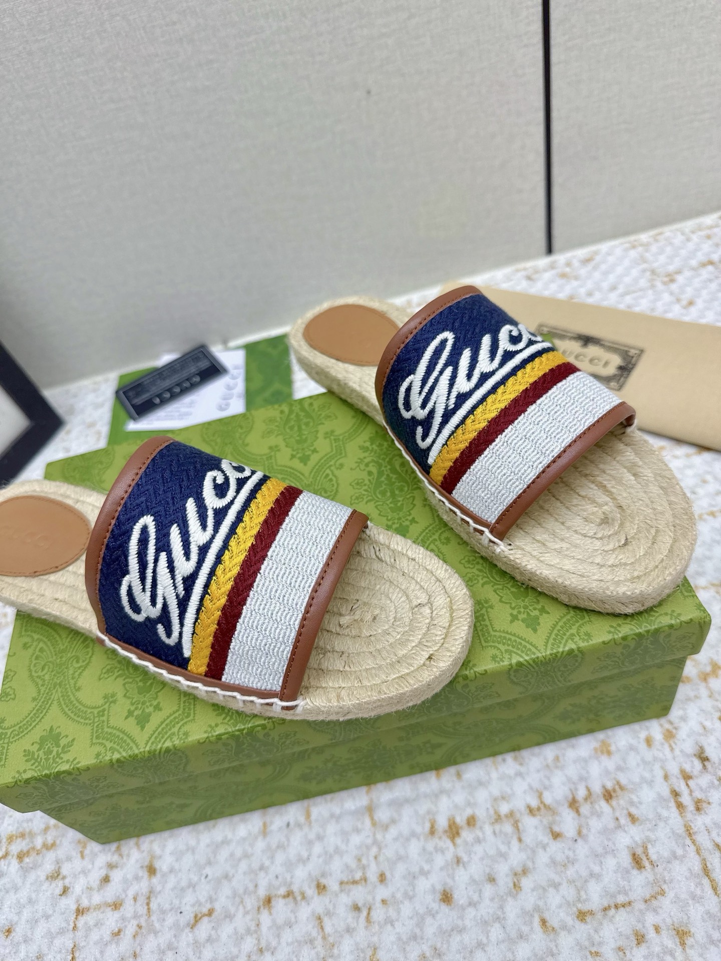 Gucci Women's Espadrille Slides with Embroidered Logo - Stylish and Comfortable 9 i1751856787855 325 0 8
