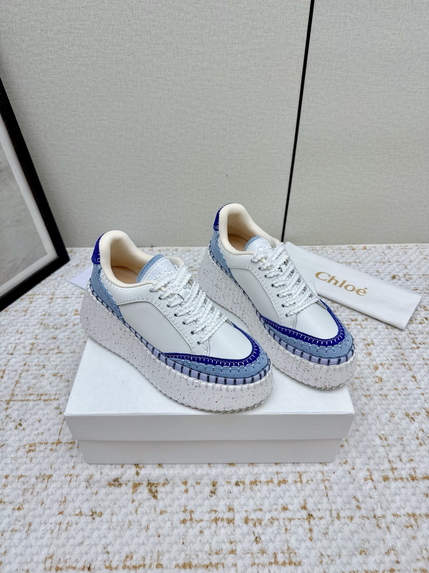 High-Fashion Chloe Shoes in Five Colors: 950 Collection Preview - 图片 1