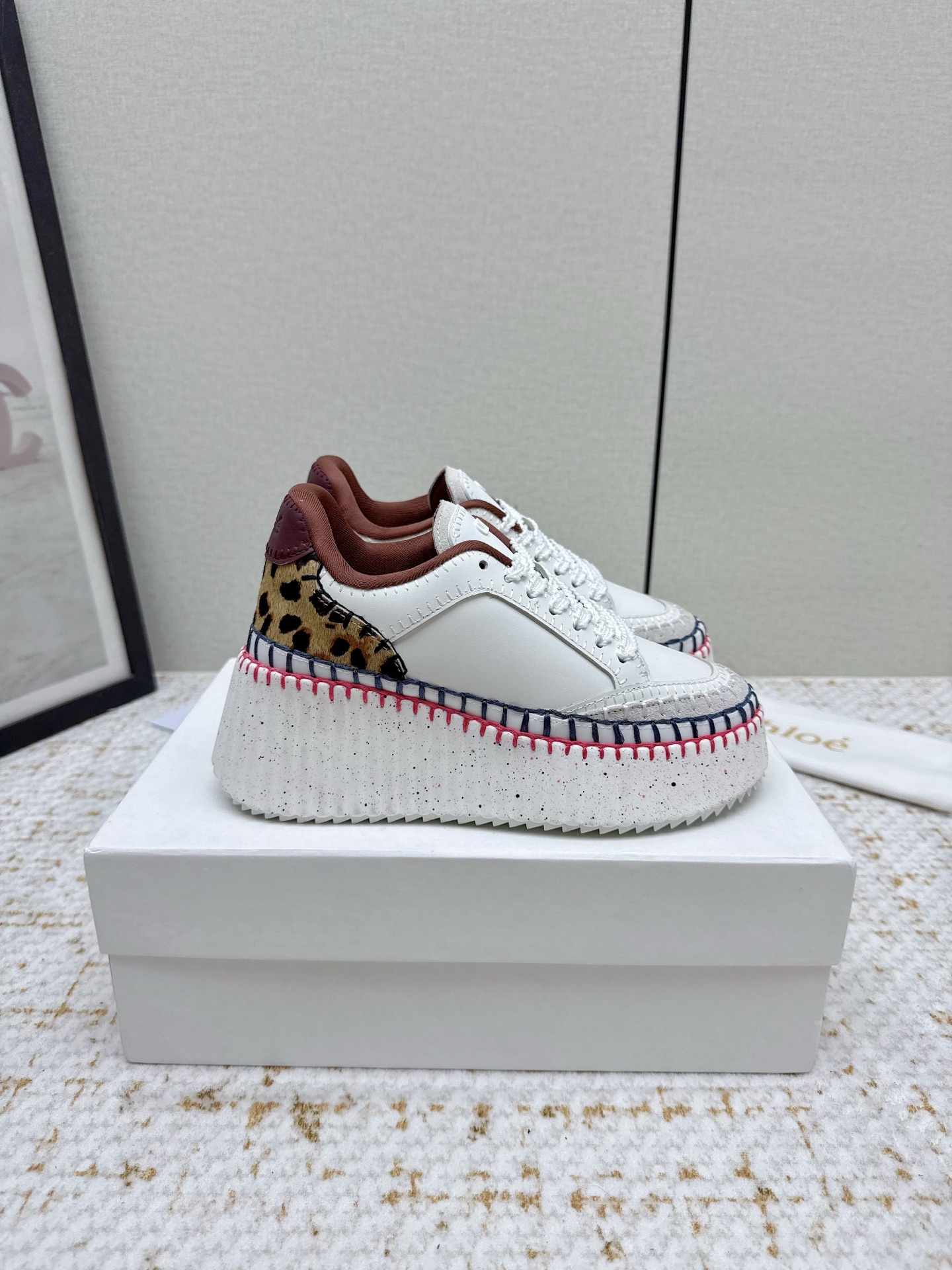 Chloe Counter 2025 Fashion Shoes: High Quality, Simple, Clean, Five Colours - 图片 5