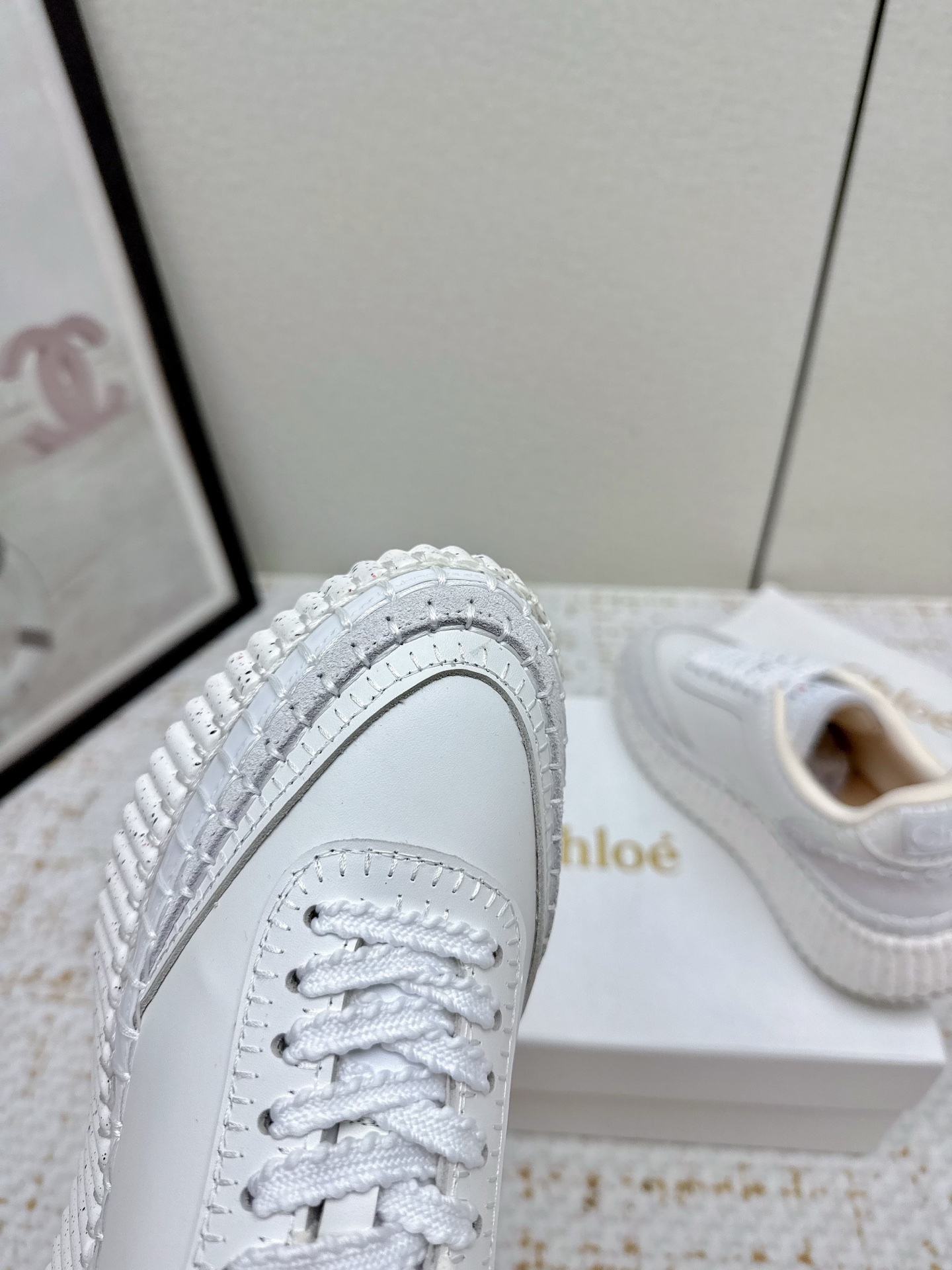 High Fashion Trends for 2025: Chloe Counter Collection in Five Colors - 图片 9