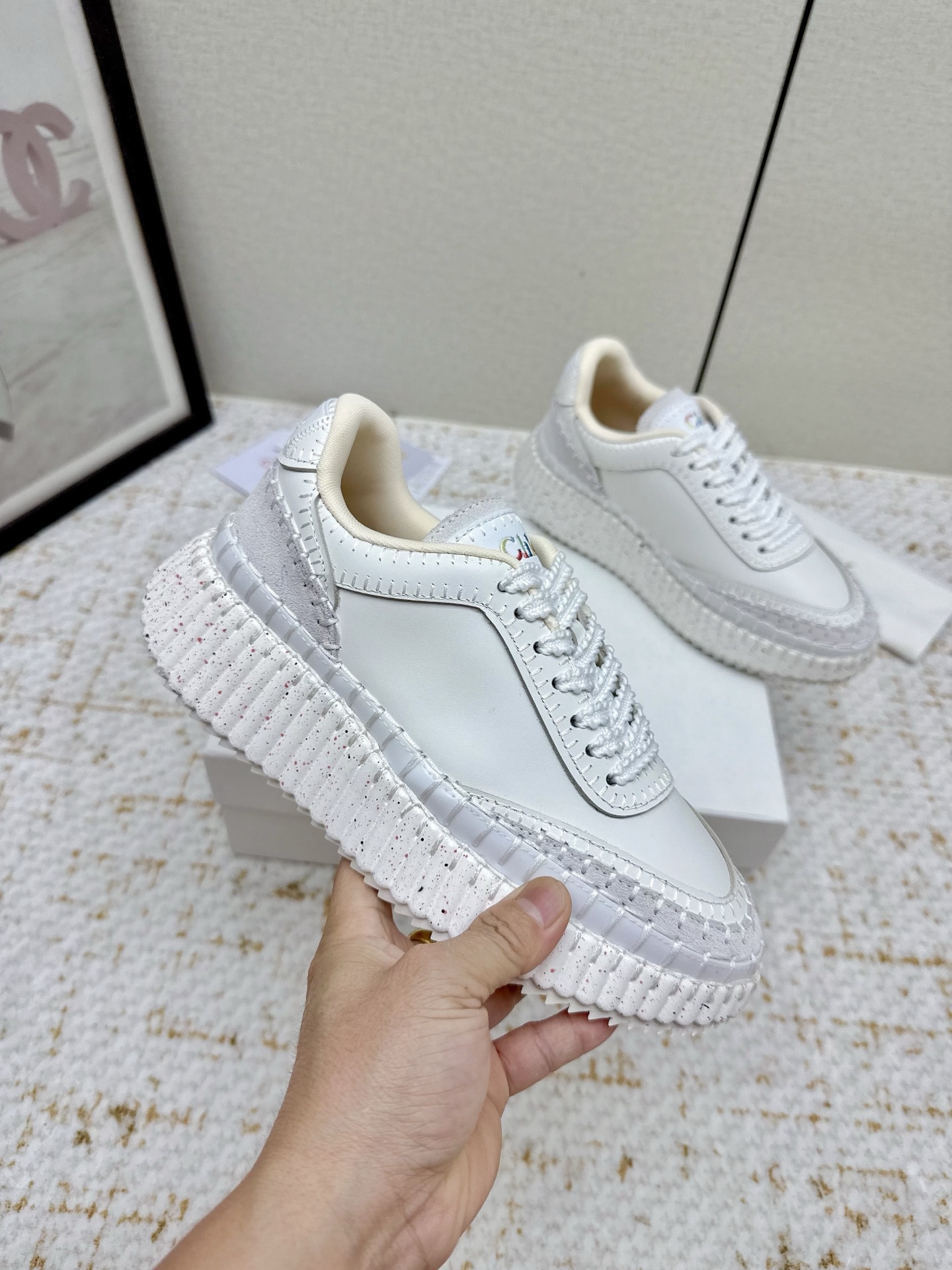 High Fashion Trends for 2025: Chloe Counter Collection in Five Colors - 图片 6