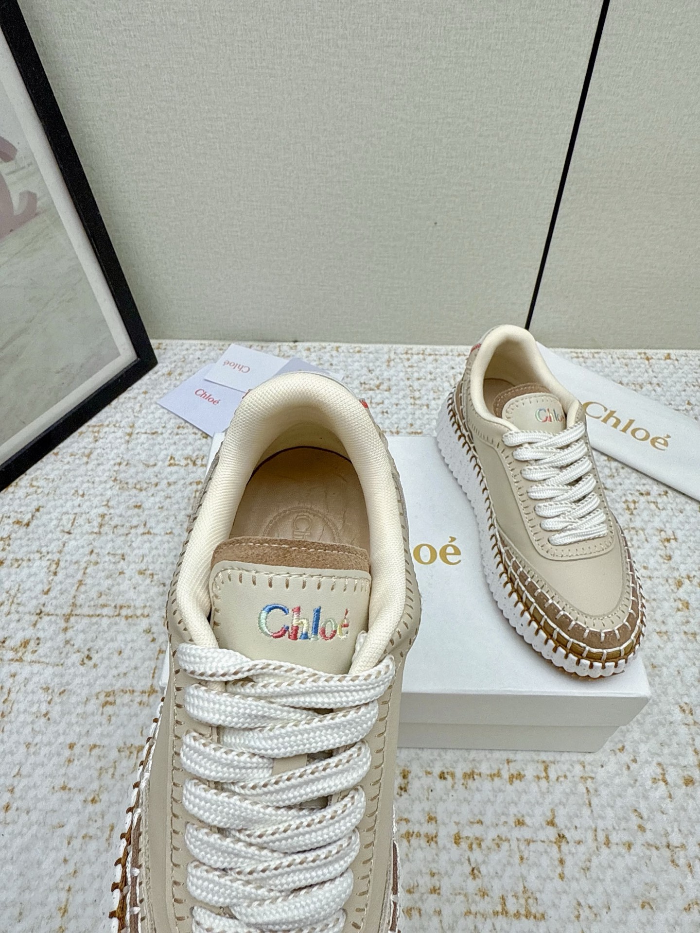 High-Fashion Chloe Shoes: 5 Colors, Premium Materials, Unique Design - 图片 8