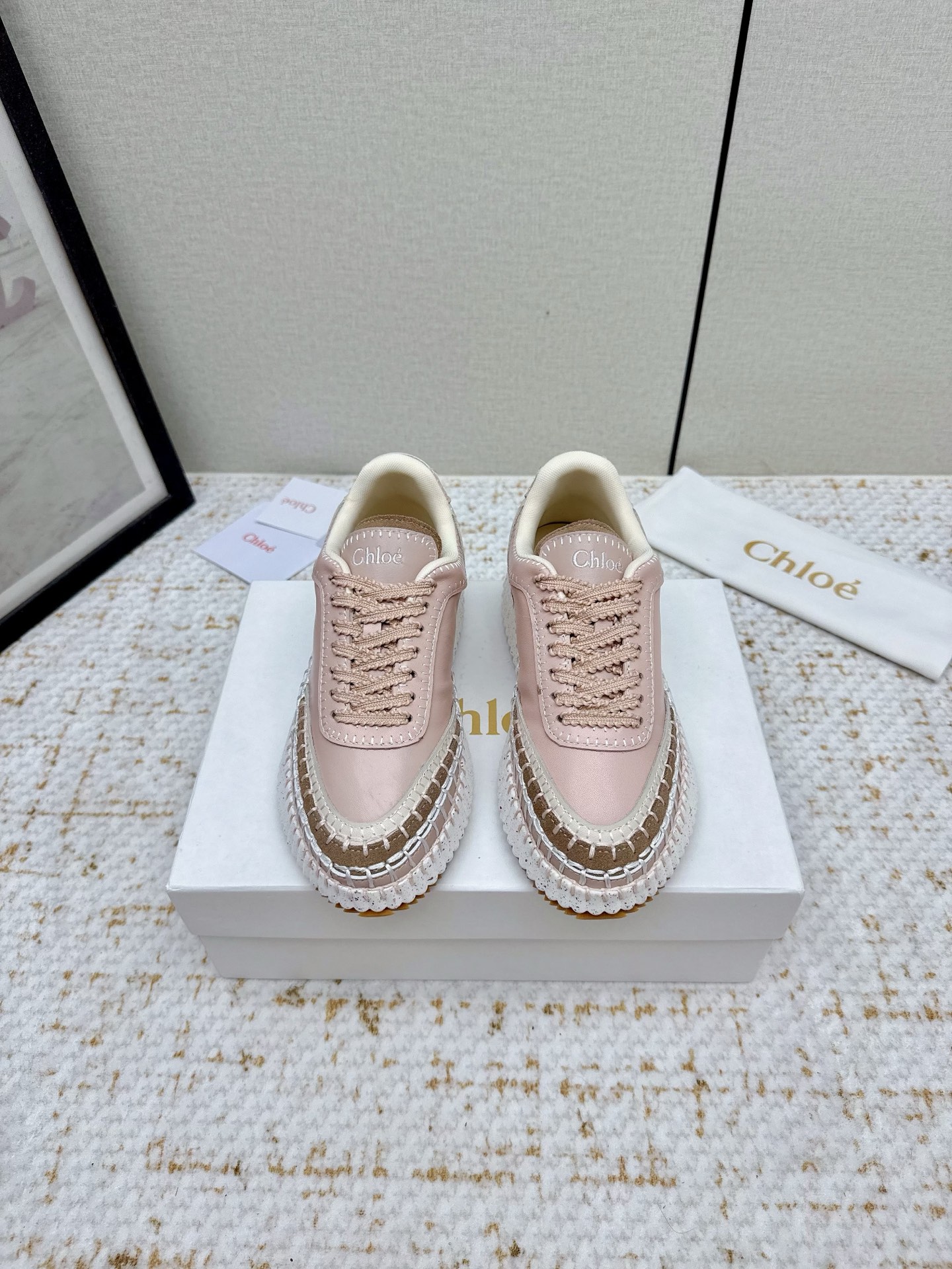 Chloe 2025s High-Fashion Shoes in Five Colors - 图片 2