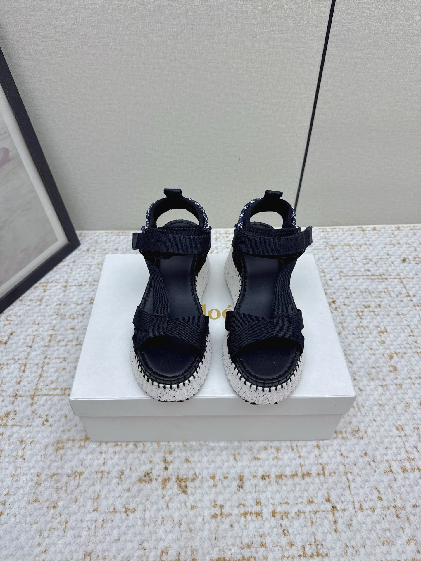 Chol’s 2024s: Stylish High-Production Goddess Sandals with Imported Materials - 图片 2