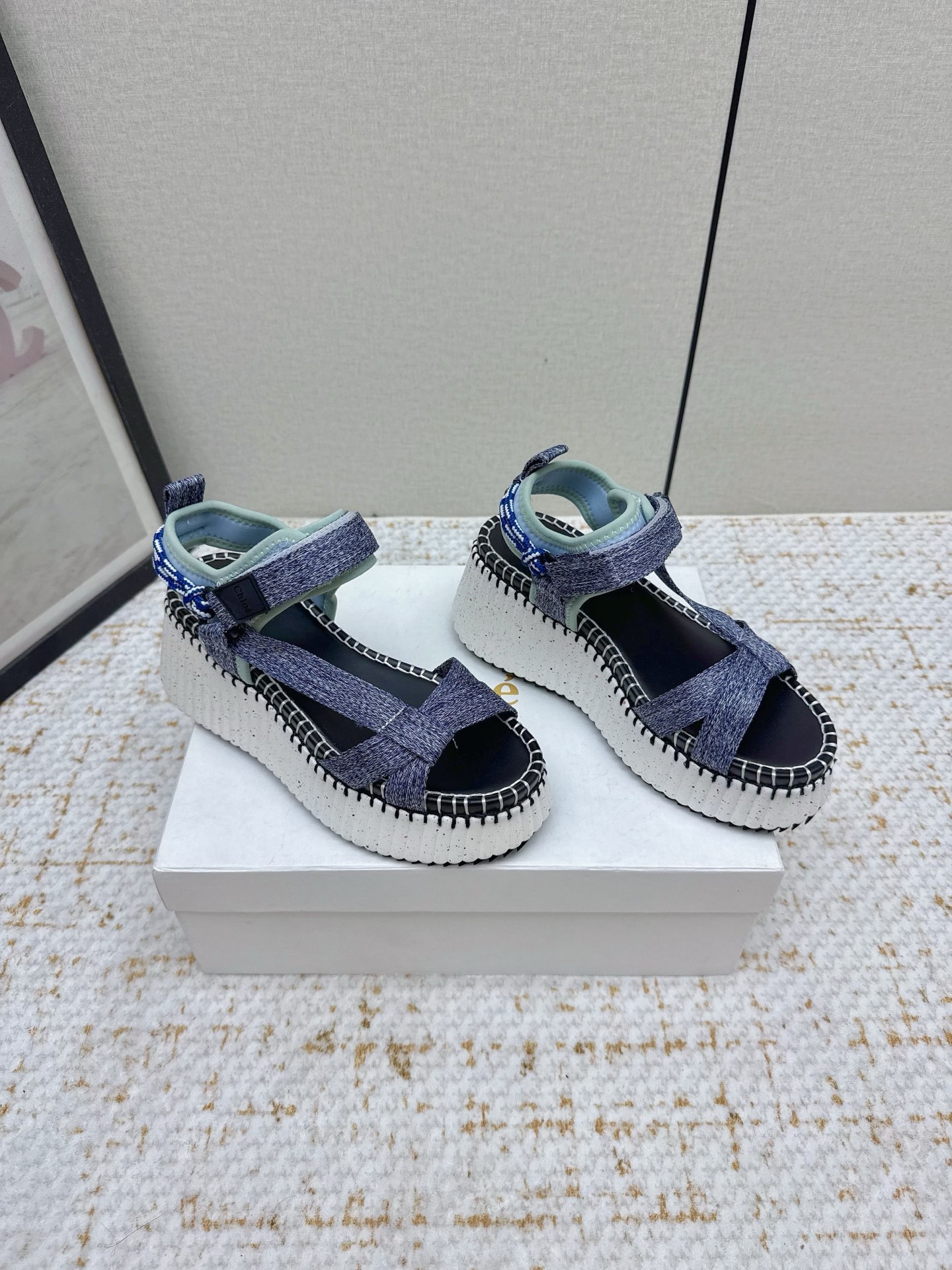 New Chol’s 2024s: Stylish, Lightweight Sandals with High-Quality Materials and Comfortable Design - 图片 1