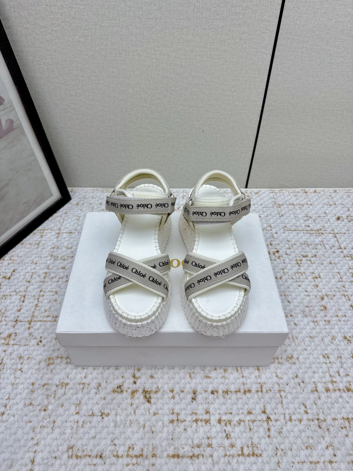 New Chol’s 2024s Sandals: Stylish, Comfortable, and Lightweight with 8CM Bubble Bottom. - 图片 2