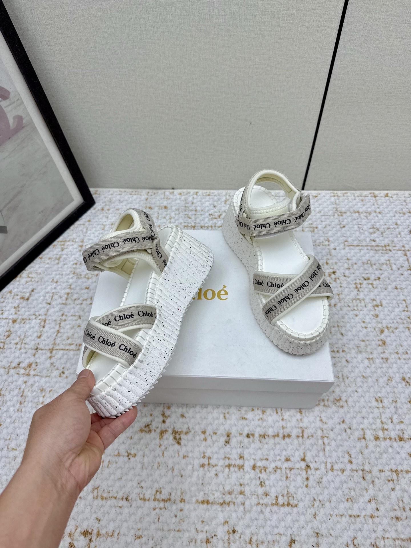 New Chol’s 2024s Sandals: Stylish, Comfortable, and Lightweight with 8CM Bubble Bottom. - 图片 4