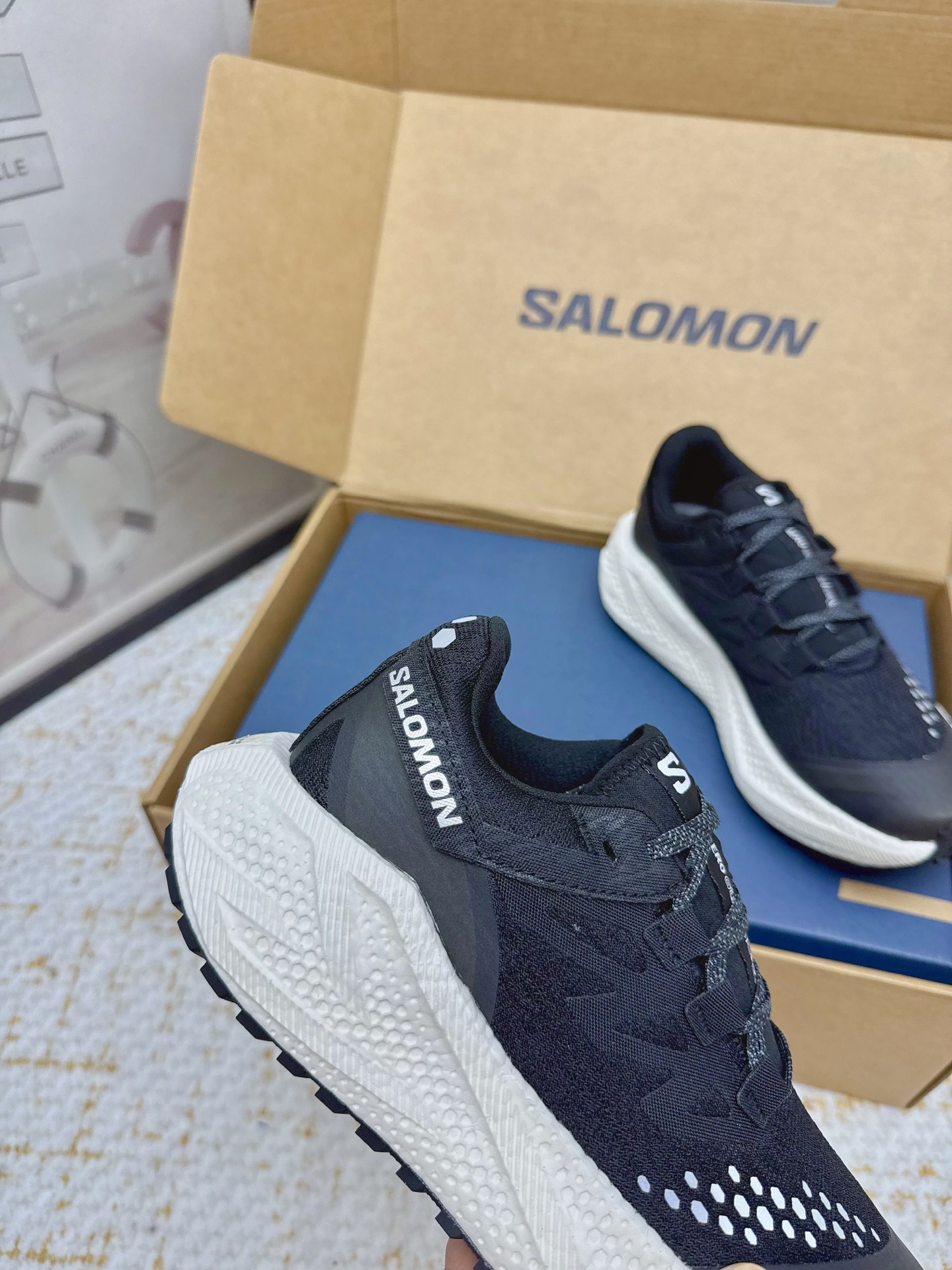 “Salomon 25 Aero Glide 3 GRVL Leisure Sport Shoes with Anti-Fouling Water Protection and Wide Fit” - 图片 7