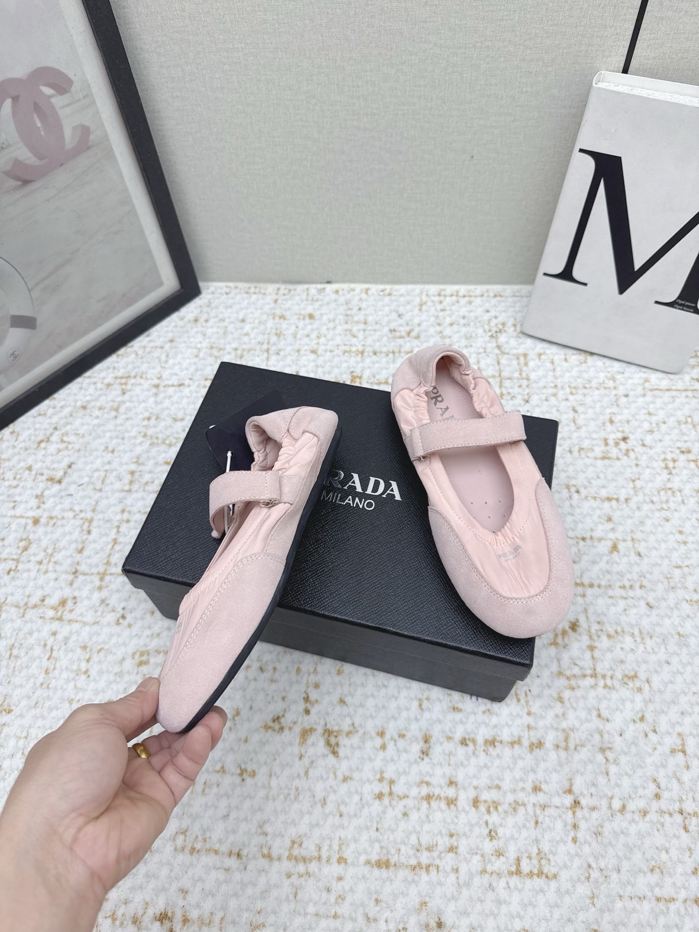 “Prada 25sssfw Mary Jane’s Recreational Shoes: High-Quality Sheepskin Ballet Shoes” - 图片 4