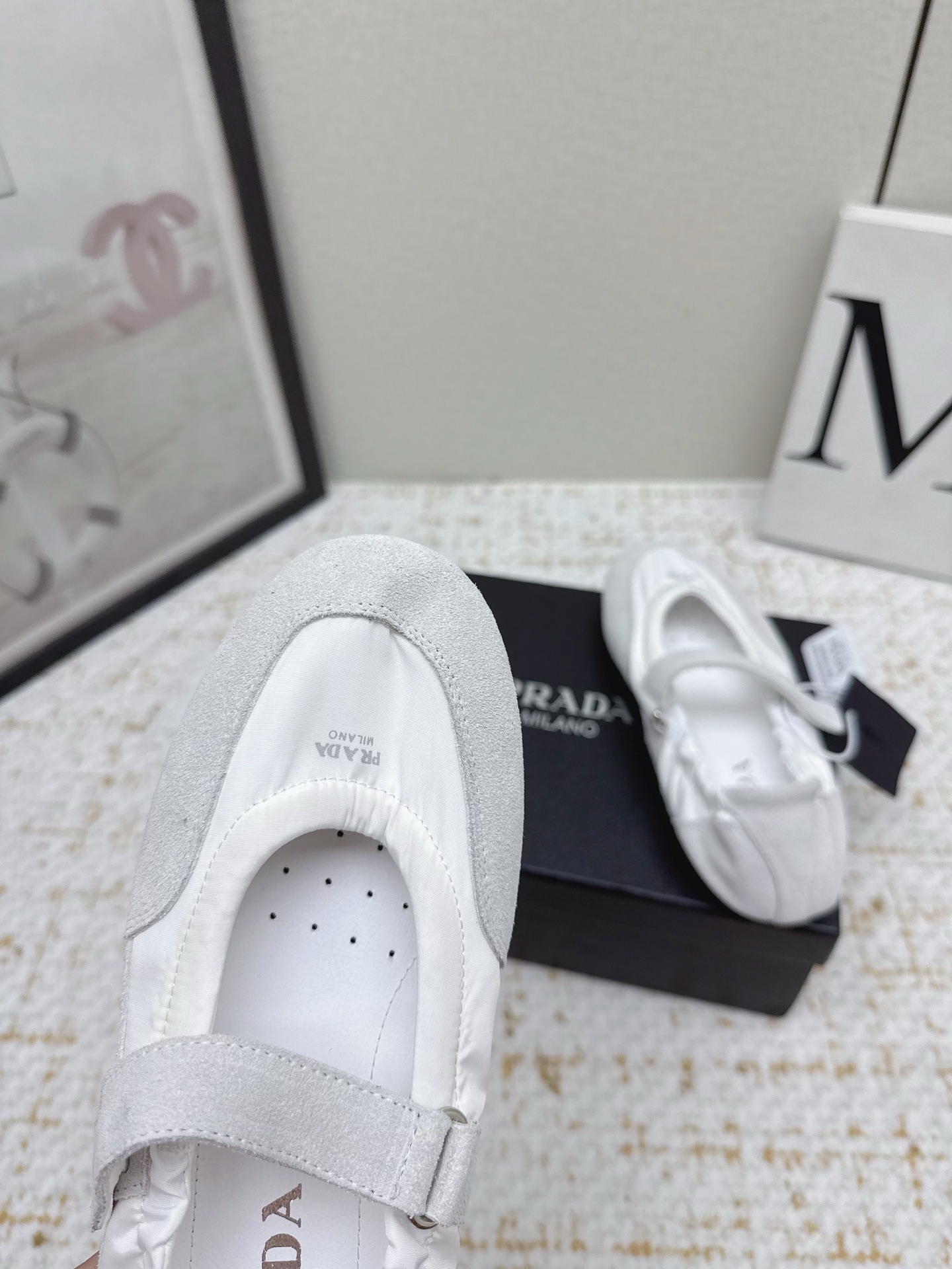 “Prada Prada P’s 25sssfw Recreational Shoes: High-Level Comfort with Cloud-Stepping Gel and Sheepskin” - 图片 9