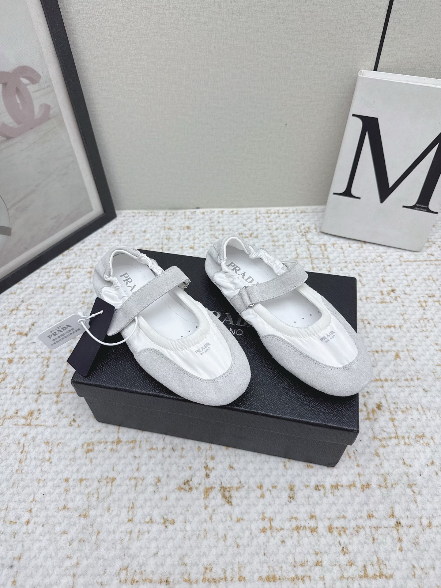 “Prada Prada P’s 25sssfw Recreational Shoes: High-Level Comfort with Cloud-Stepping Gel and Sheepskin” - 图片 1