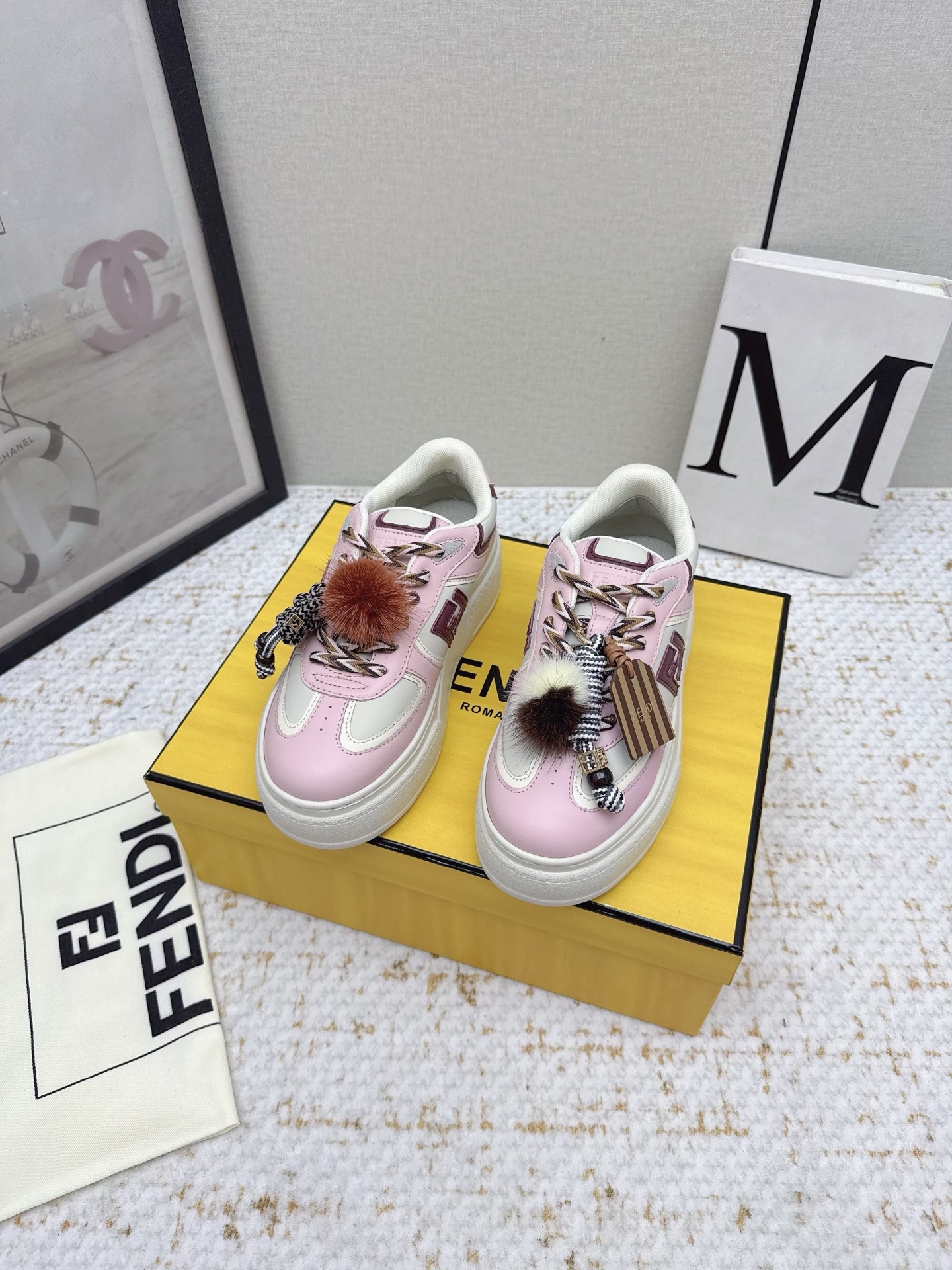 FENDI Match Belt Sneakers: White Leather, FF Details, Rubber Soles – Size 35-40 Women’s Shoes - 图片 2