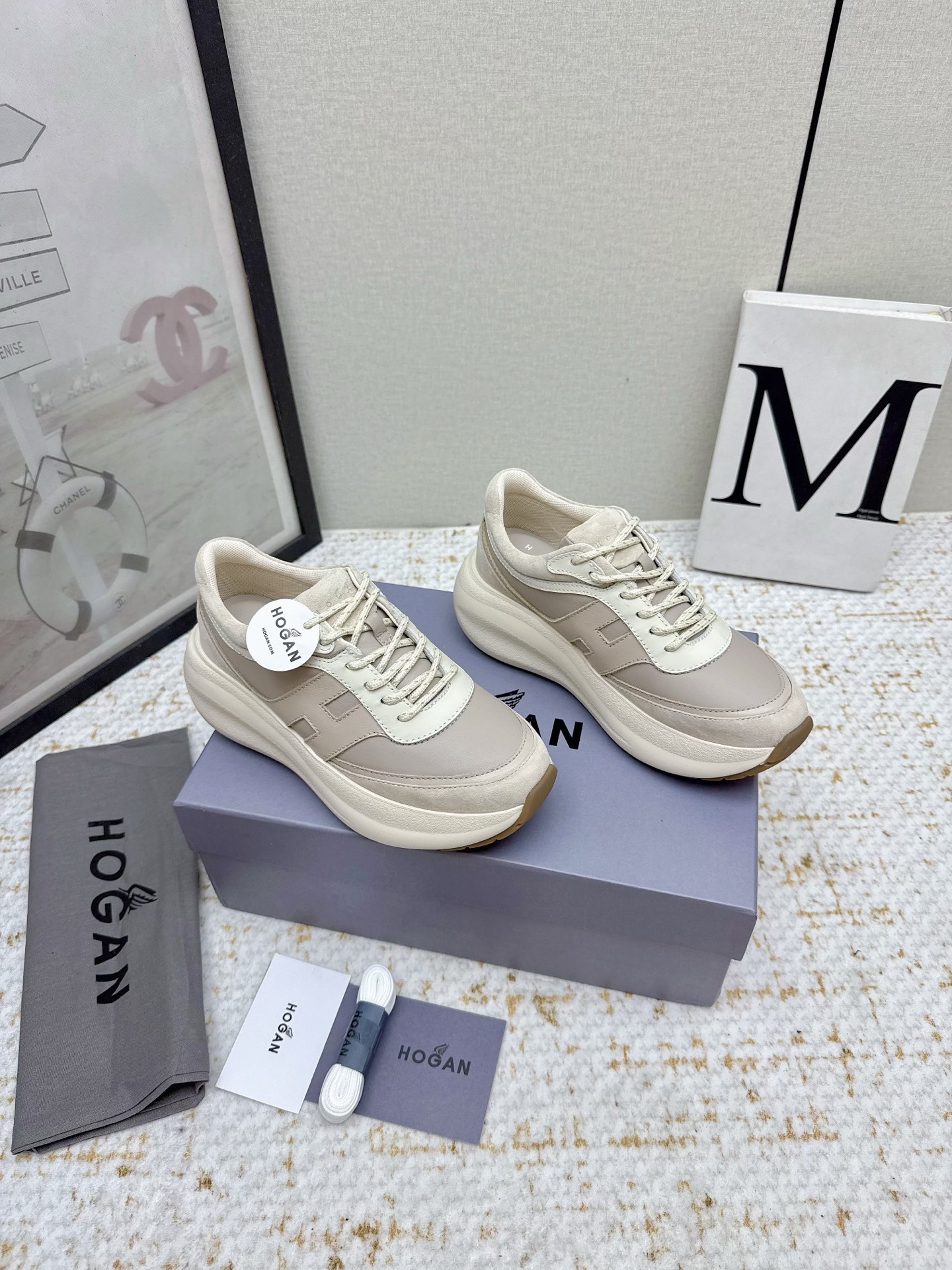Hogan Baskets décontractées à semelle compensée et logo H pour femmes