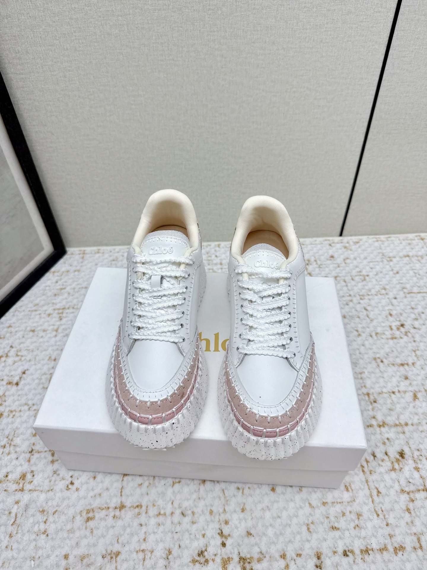 _dyC9szTKmZoBvQlg5Qwsz-IkHvc0YLCqOSLtCjQ