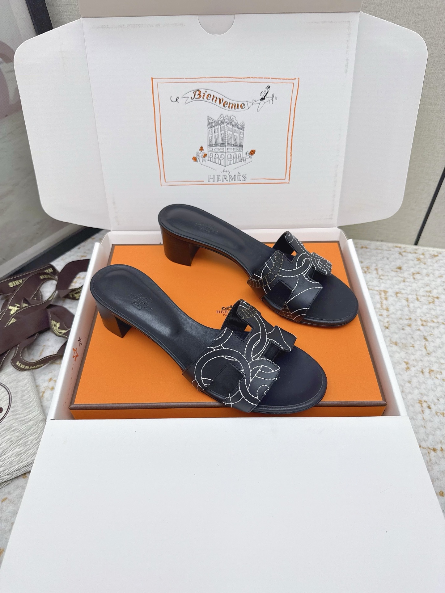 Hermes Style Pink Leather Women's Shoes Lookbook Reference image 2