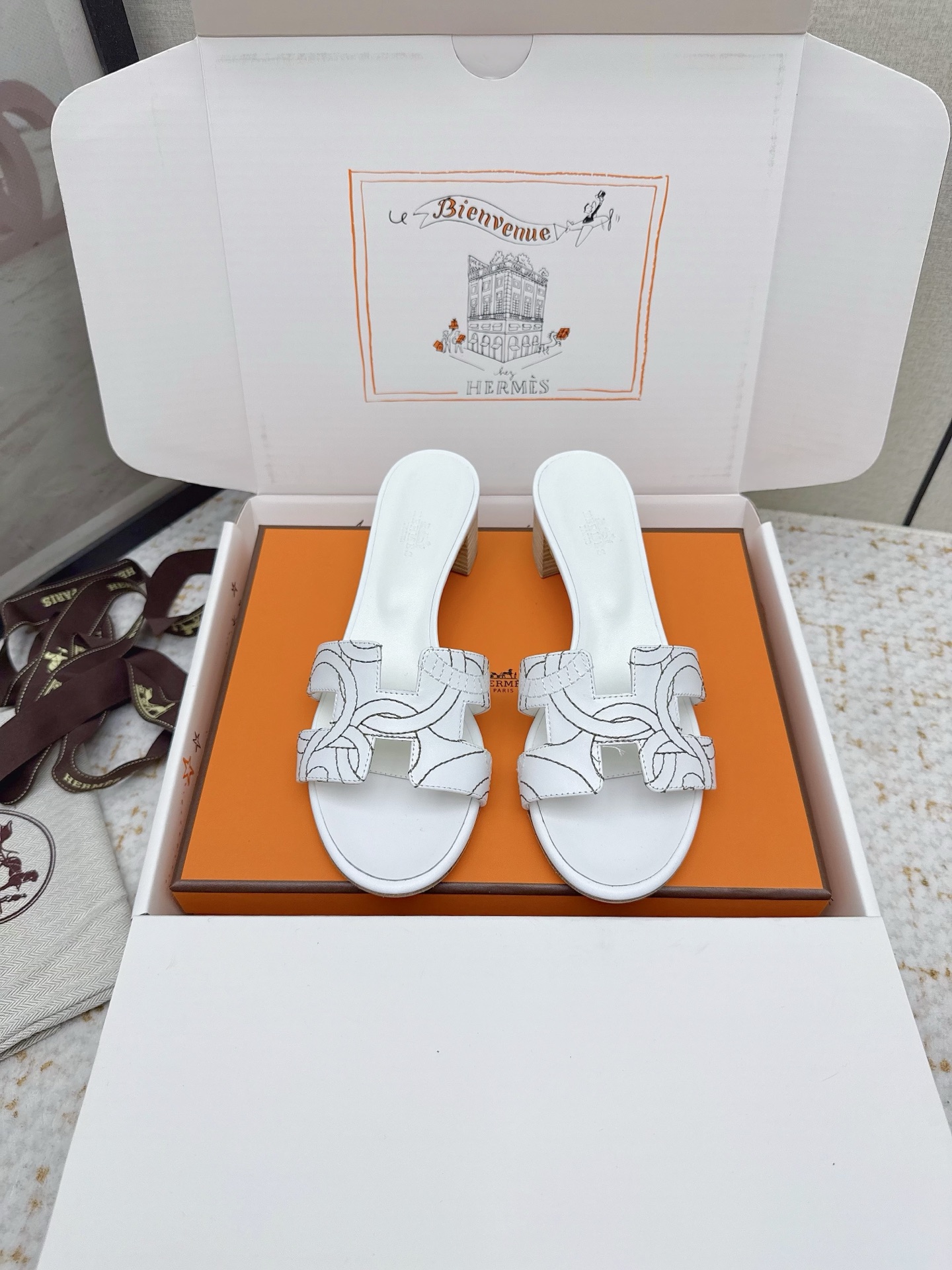 Hermes Style Pink Leather Women's Shoes Lookbook Reference image 1