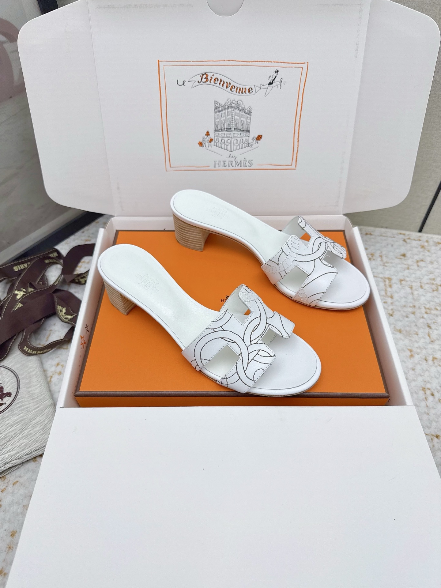 Hermes Style Pink Leather Women's Shoes Lookbook Reference image 2
