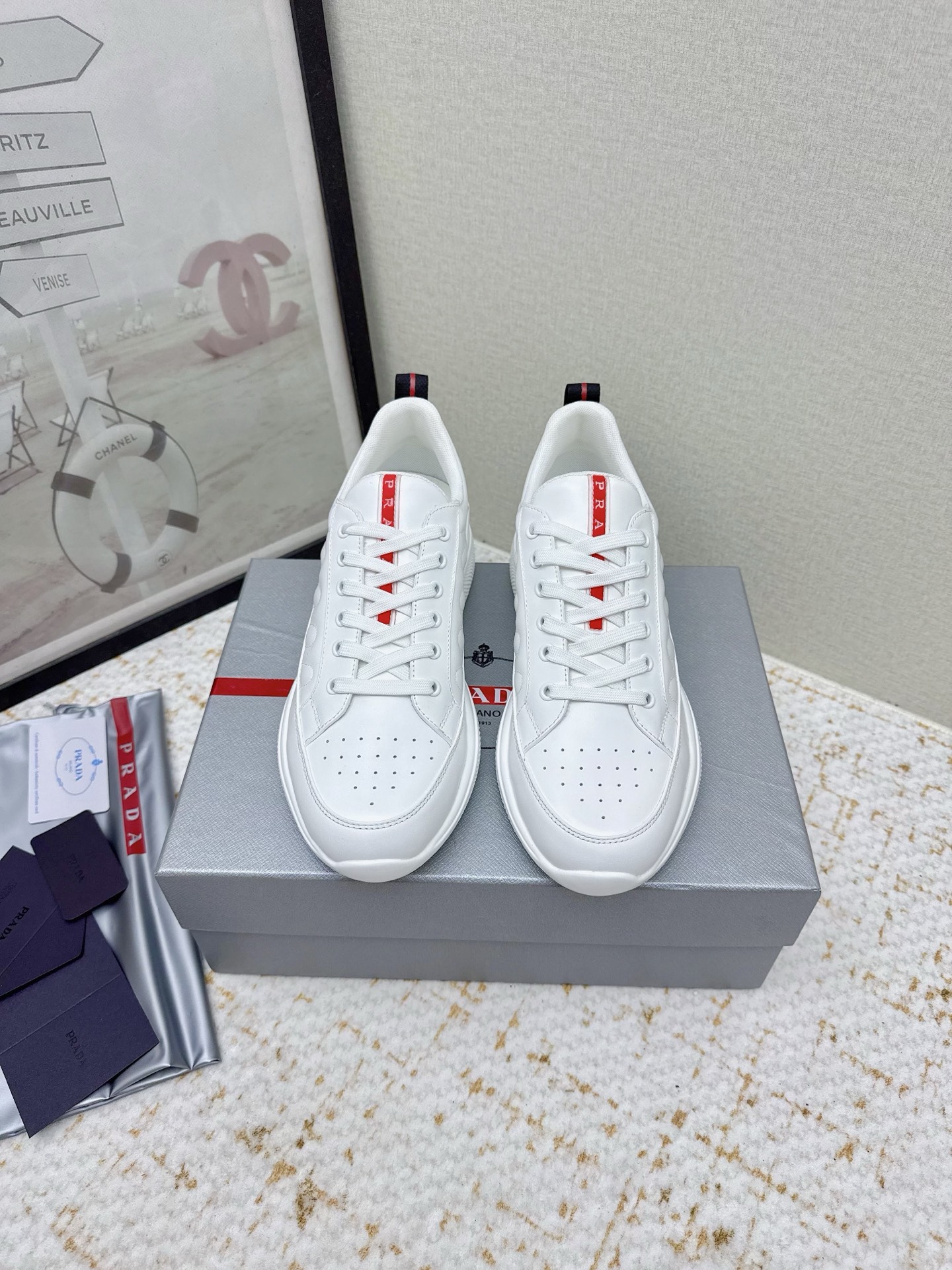 NO:679995,(Higher version) [PRADA] Popular items in men's shoe counters, official website synchronization, 1 high-quality shipped original cowhide + cowhide lining, 11 replica, original original sole, 38-45 (45 customized, non-refundable), casual shoes/sports shoes, prada, prada, sneakers, cowhide19860909（高版本） 【PRADA普拉达】男鞋专柜爆款,官网同步,1高品质出货原版牛皮+牛皮内里,11复刻 ,原厂原版底,38-45（45定做不退换）,休闲鞋/运动鞋,prada,prada,sneakers,cowhide,Women's Shoes