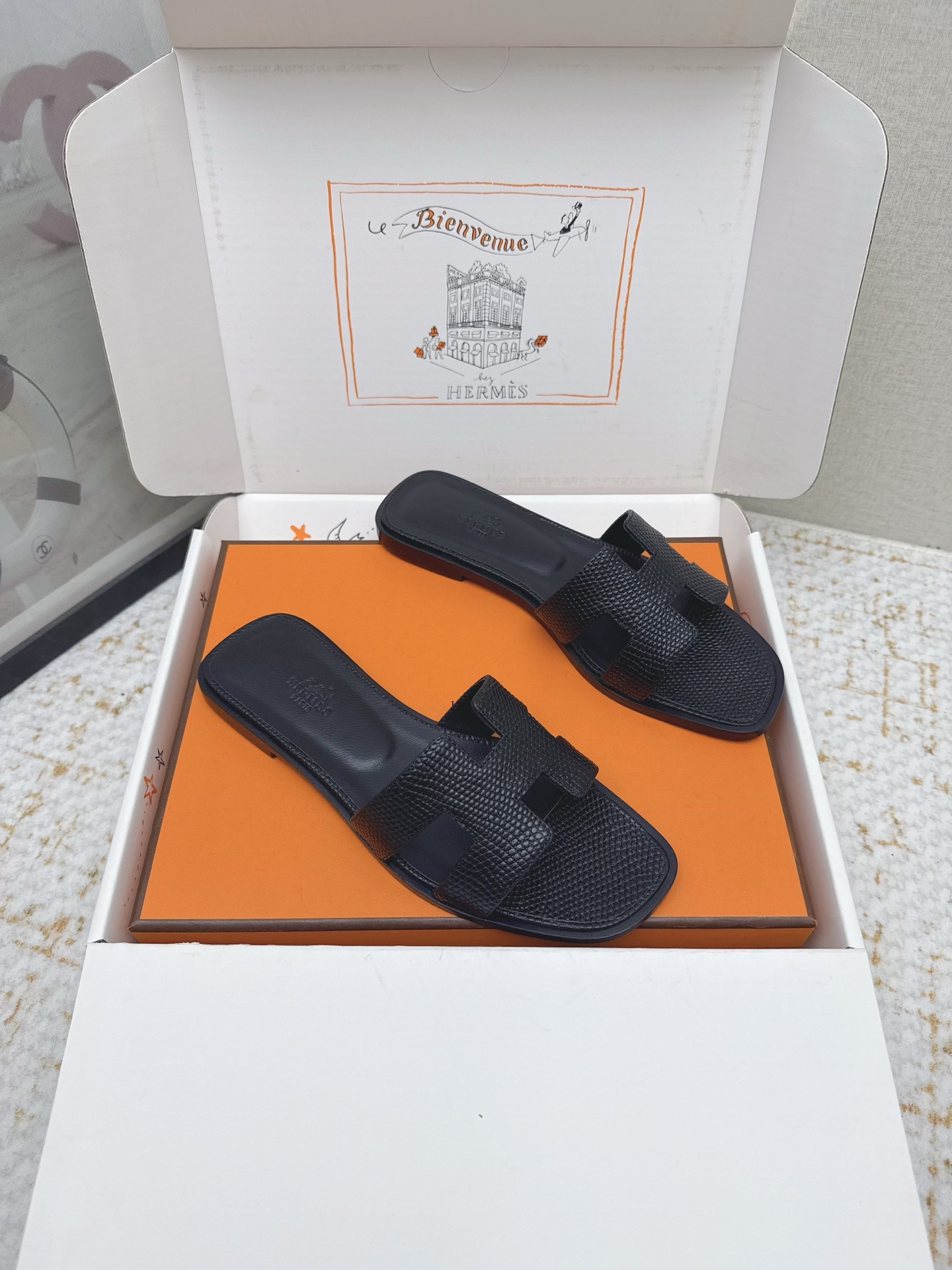 Hermes Style Pink Leather Women's Shoes Lookbook Reference image 2