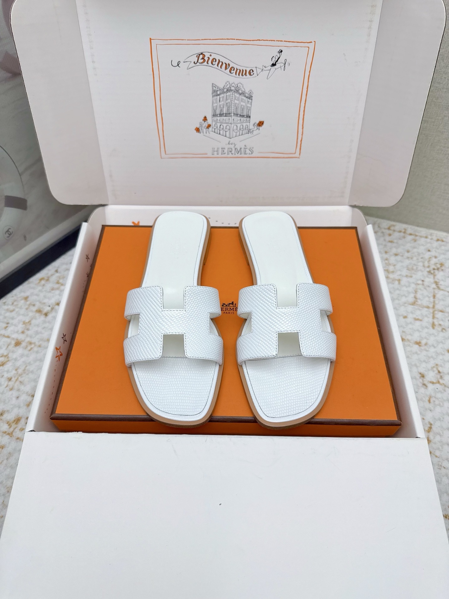 Hermes Style Pink Leather Women's Shoes Lookbook Reference image 1