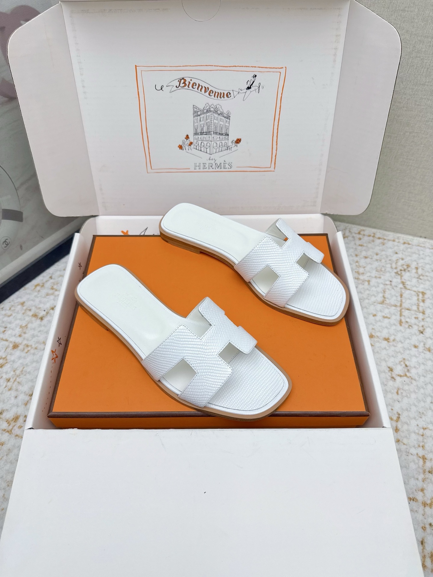 Hermes Style Pink Leather Women's Shoes Lookbook Reference image 2