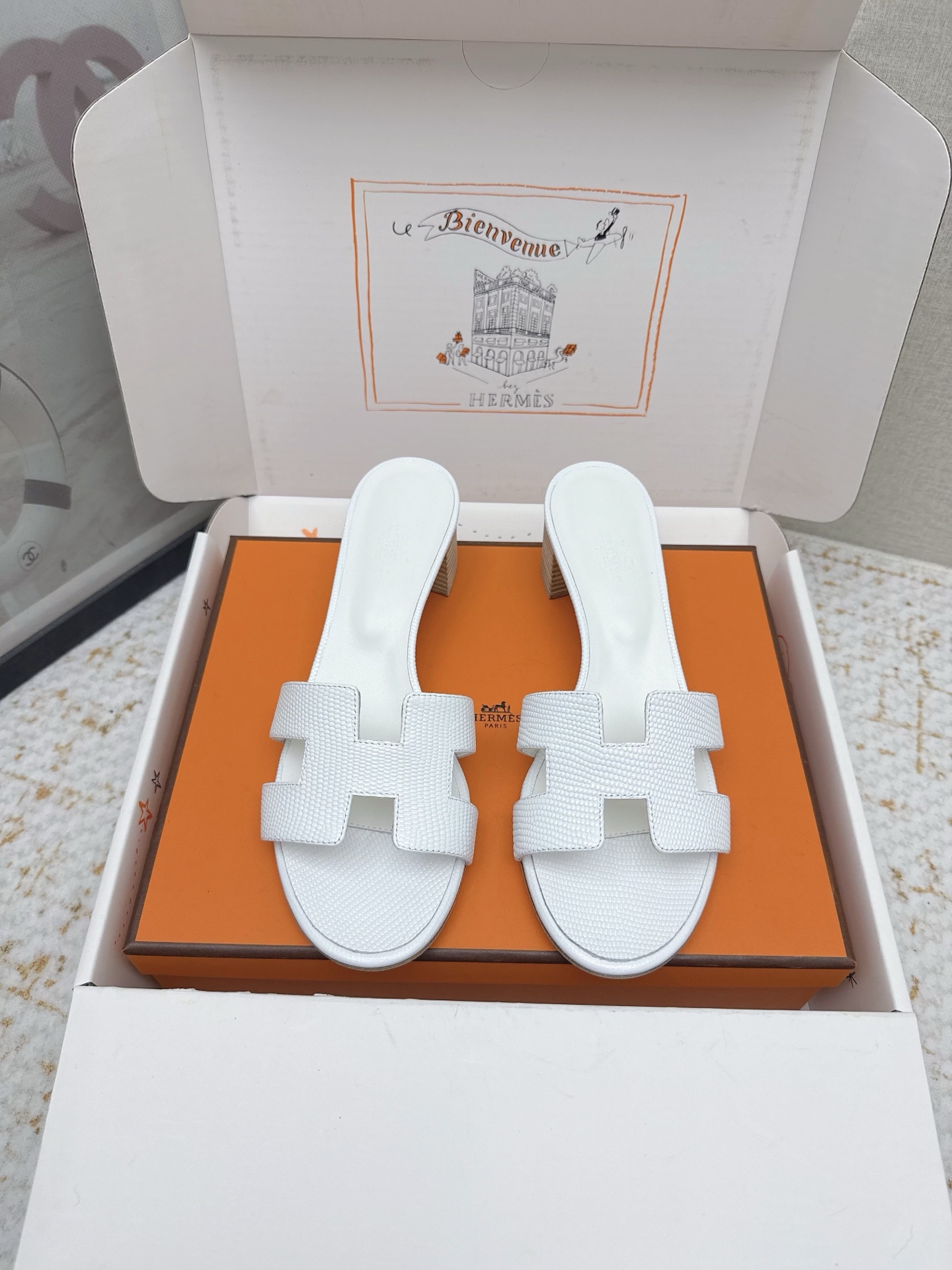 Hermes Style Pink Leather Women's Shoes Lookbook Reference image 1
